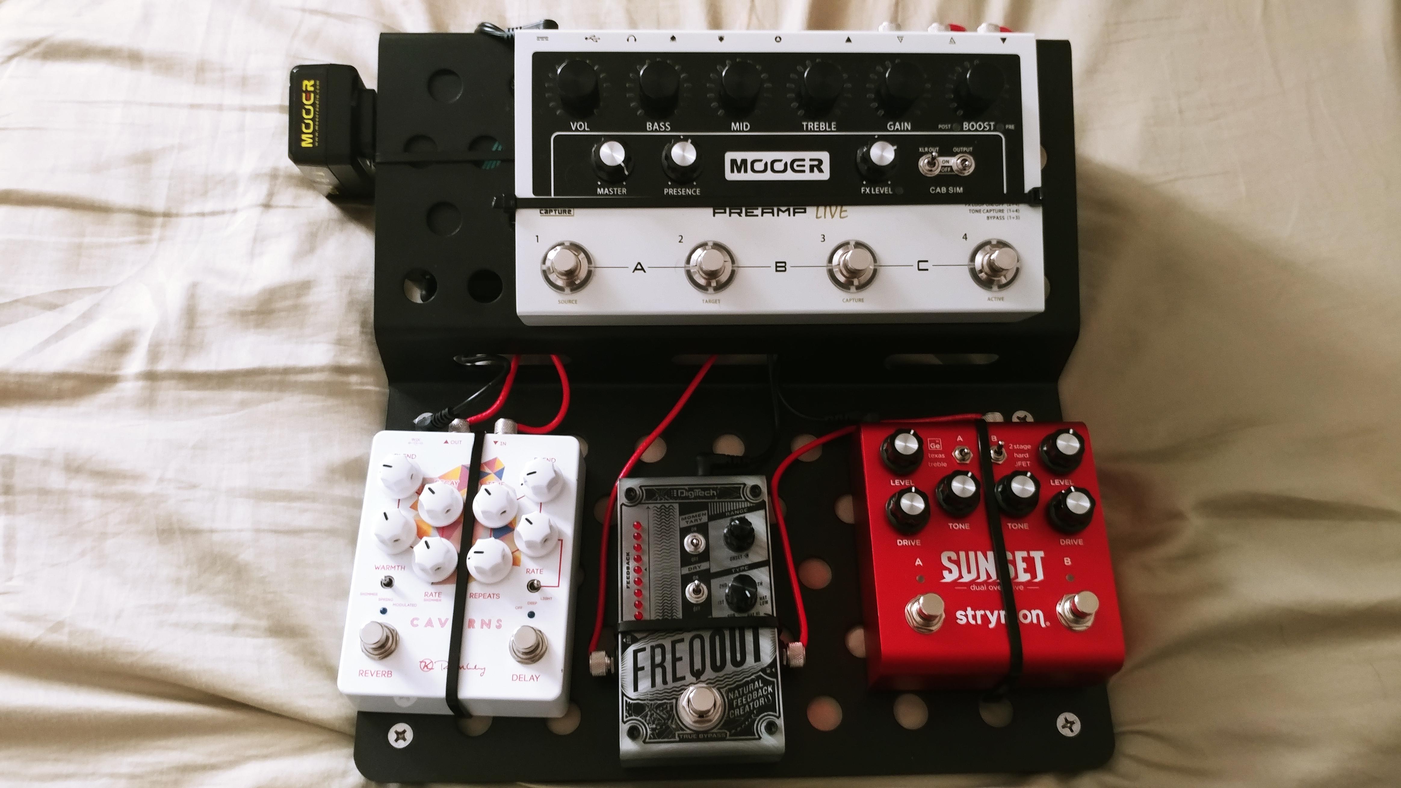 Essentials Pedal/Amp Board (Also my first pedalboard) r/guitarpedals