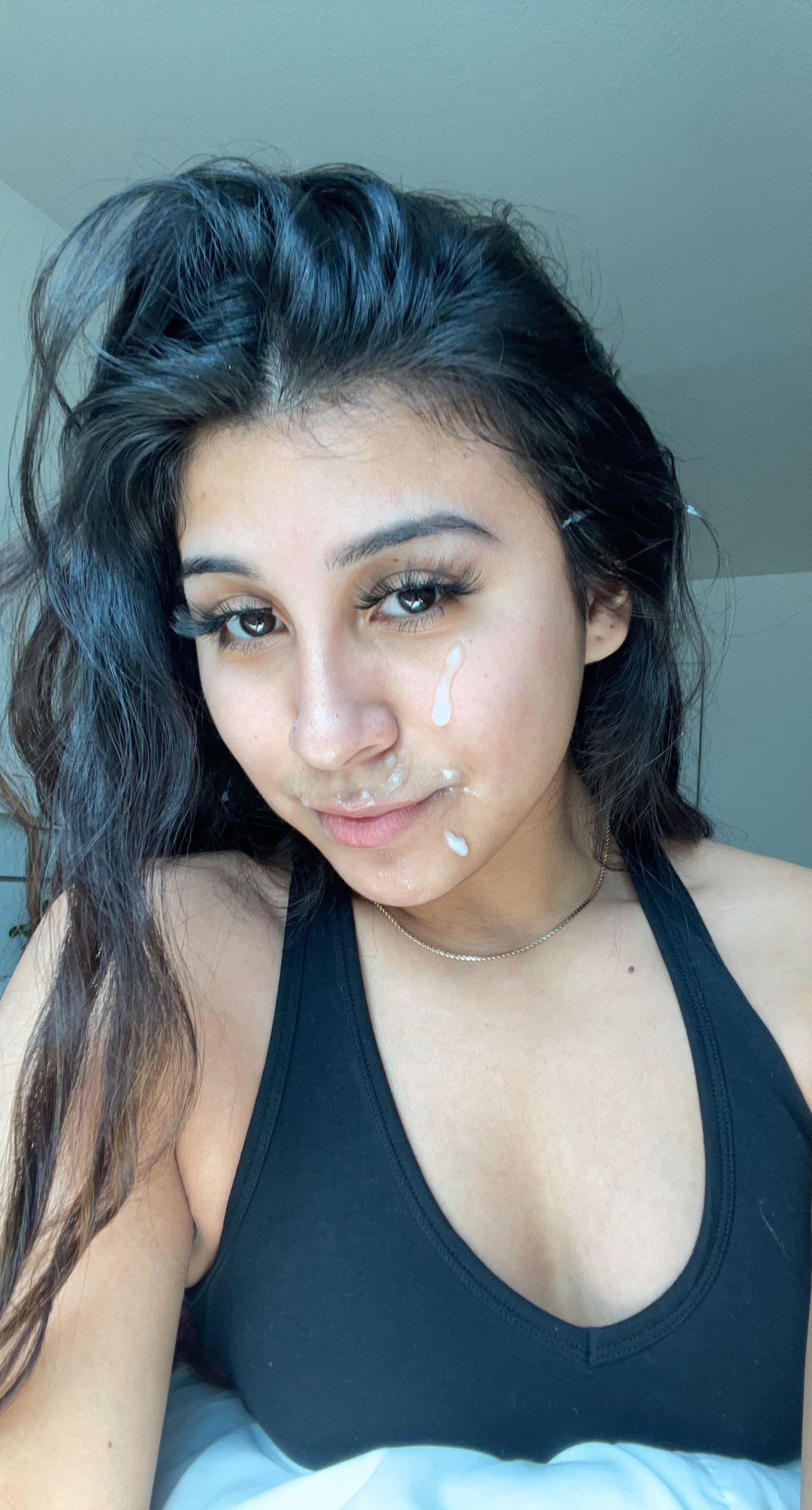 Cum give me a facial 💦 : OnlyFans101