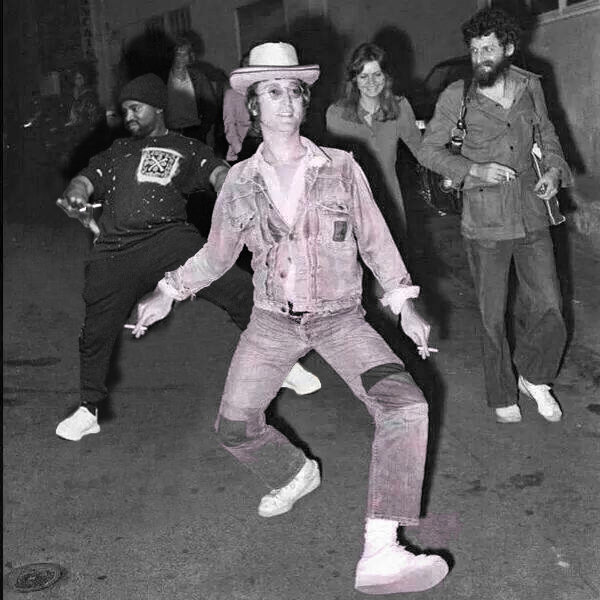 STEP UP IN THIS BITCH LIKE Kanye