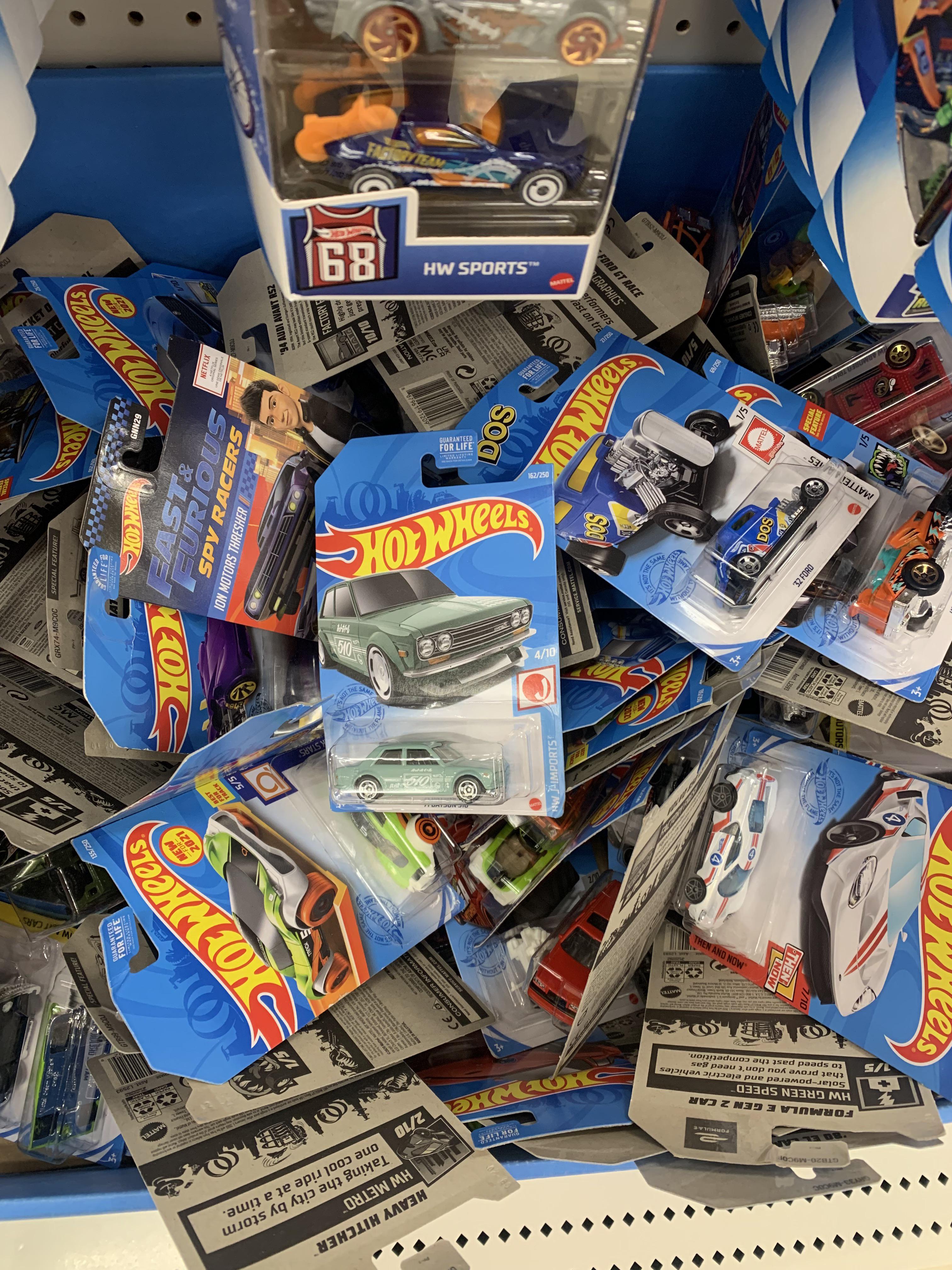 When you walk up to the hot wheels bin at target r/HotWheels