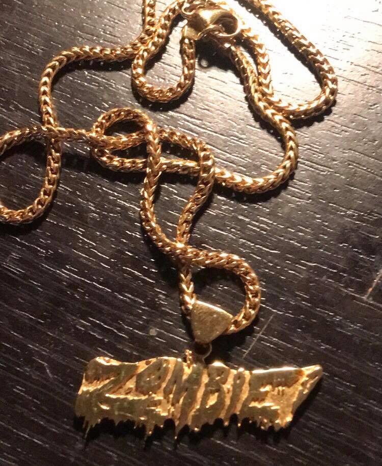 Letting this ZOMBIE! chain go since i got two of them. Highest bid