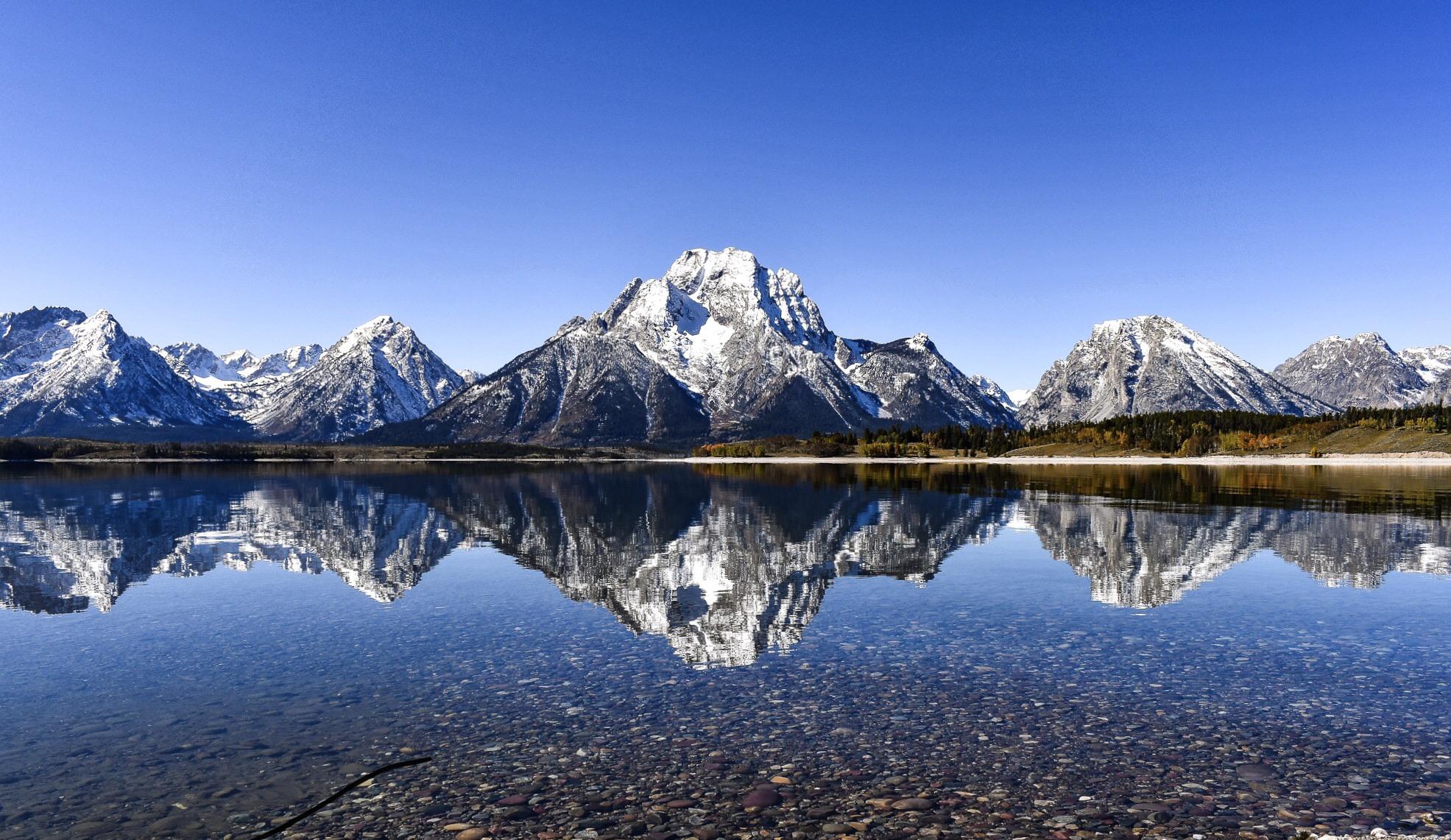Hiked around 8 miles to get this view all to myself! Jackson Lake
