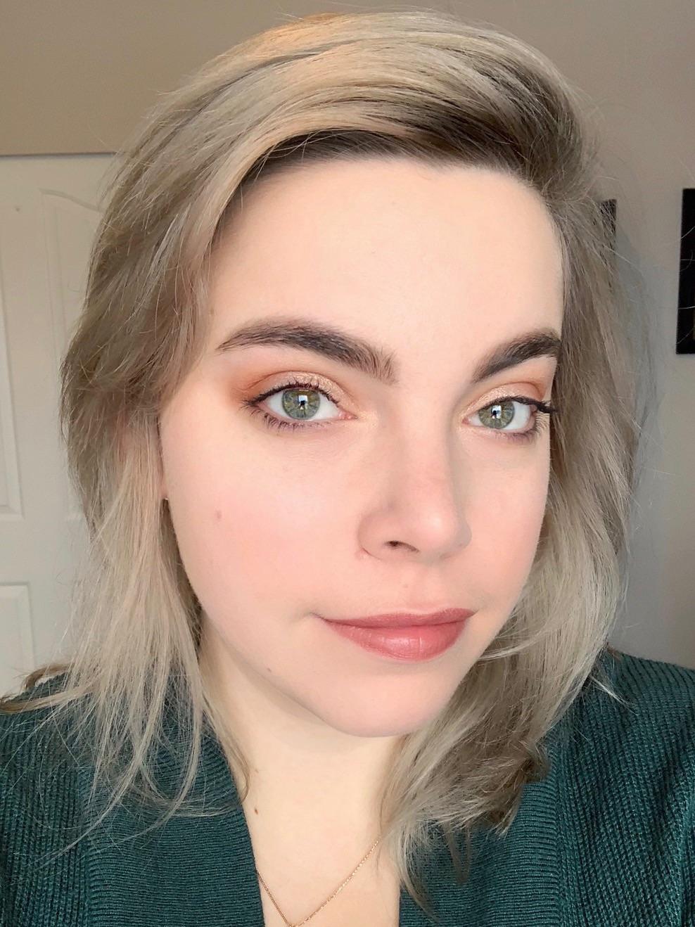 My 15min face feat. my Reddit Secret Santa gifts! r/MakeupAddiction