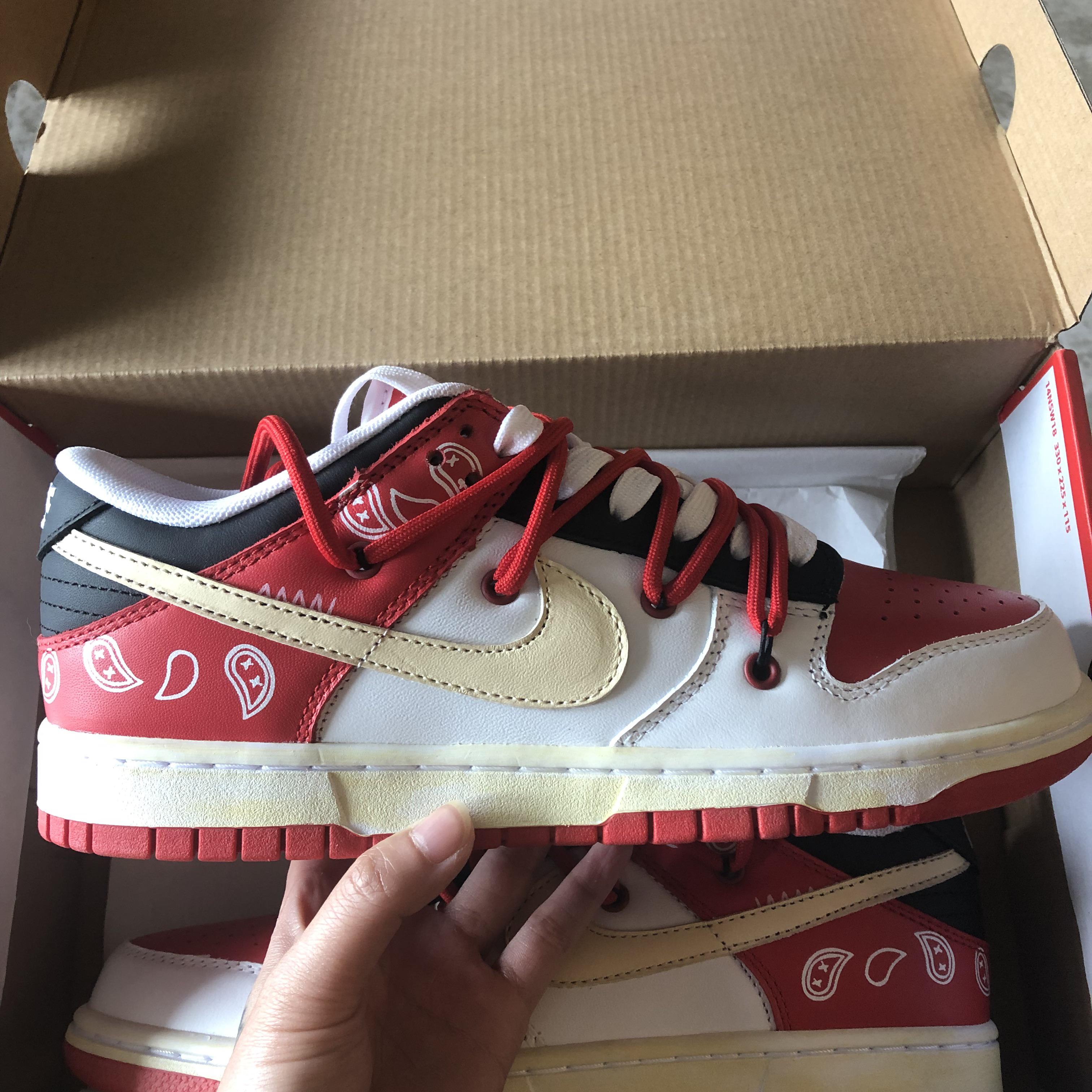 QC Nike shoes from linda Repsneakers