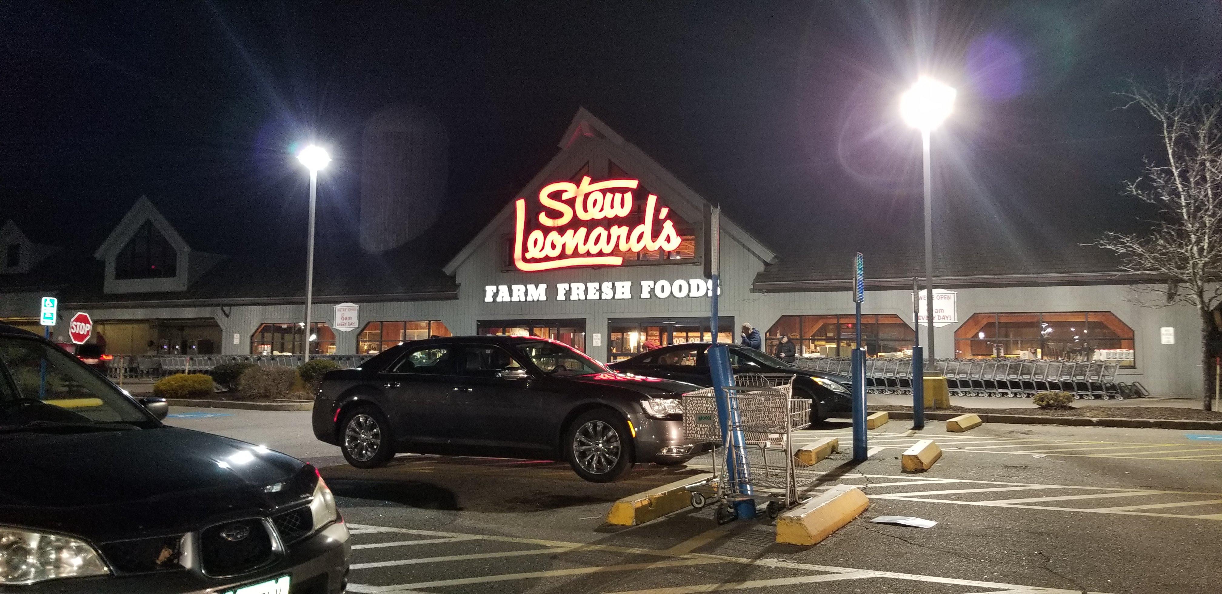 That place used to be Caldor department store in Newington CT over twenty five years ago r