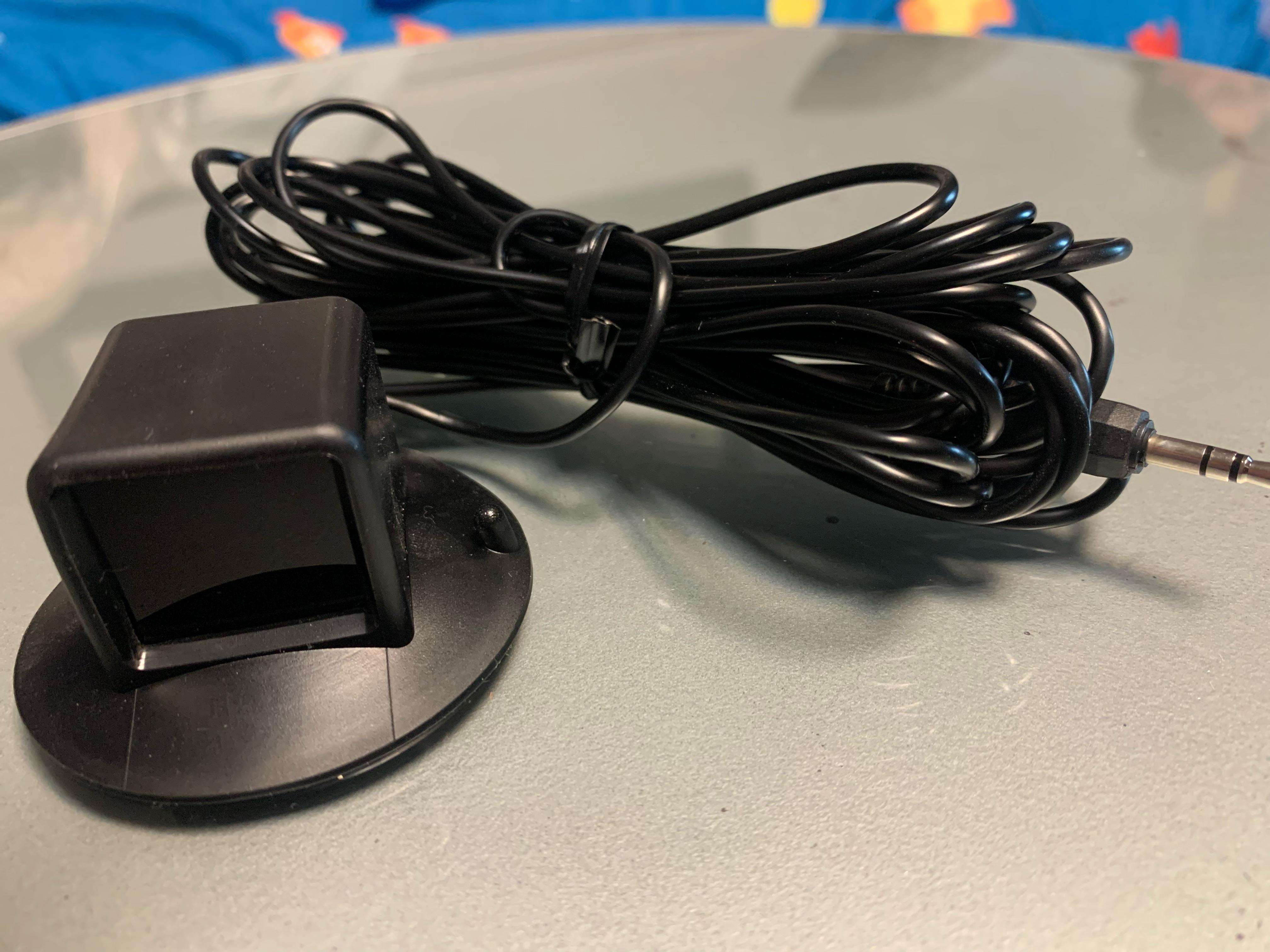 Found this thing in an old “surveillance” kit I’ve got. There’s nothing