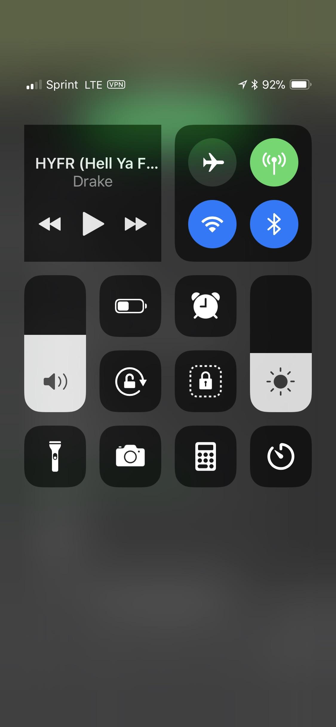 [Help] Control center music widget got square corners after running