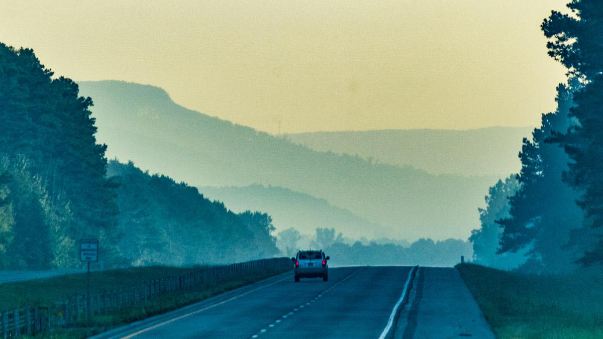 Interstate 59 at the state line, the mountains visible above Rising Fawn. r