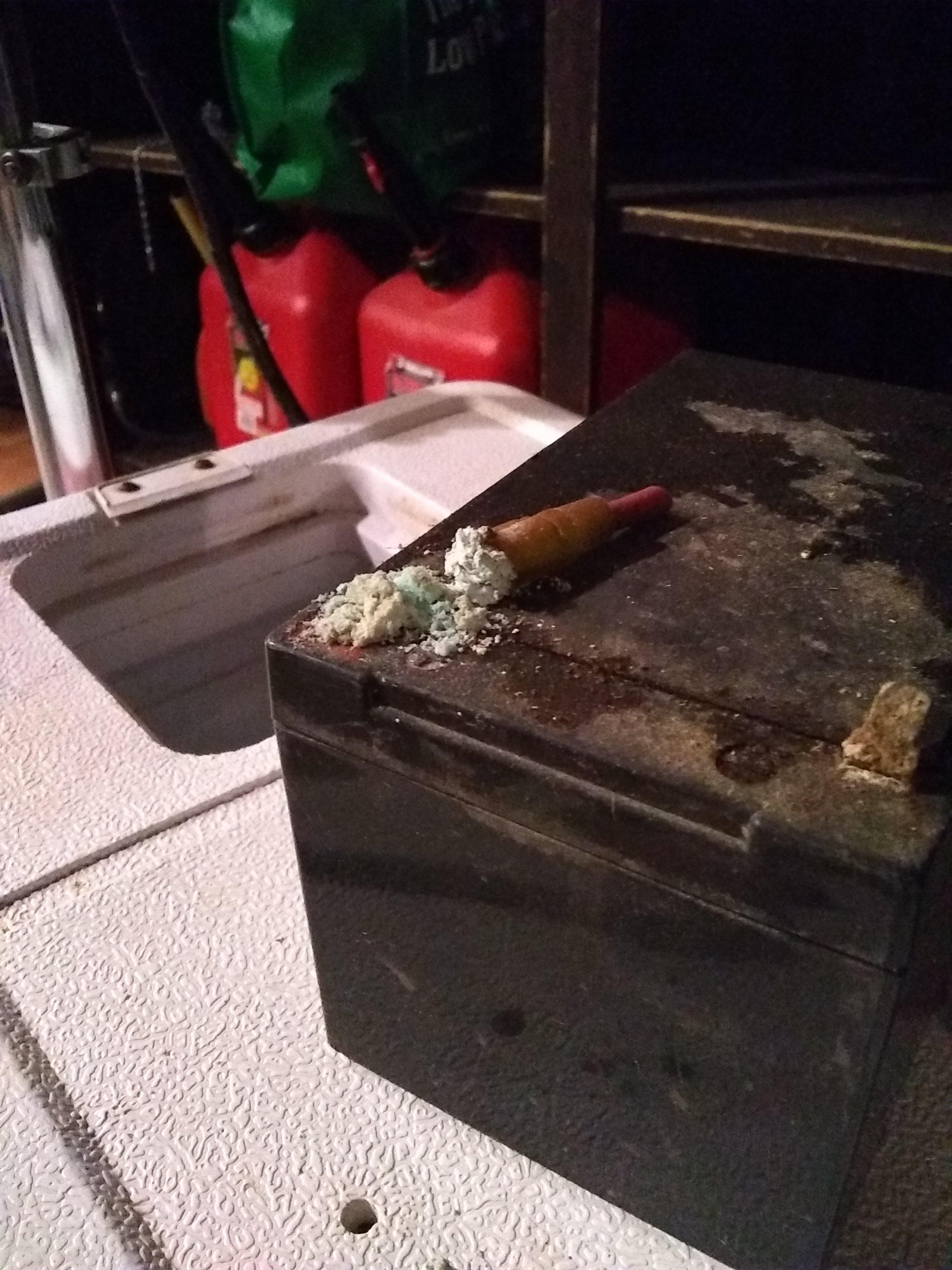 Battery terminal completely dissolved! : r/techsupportgore