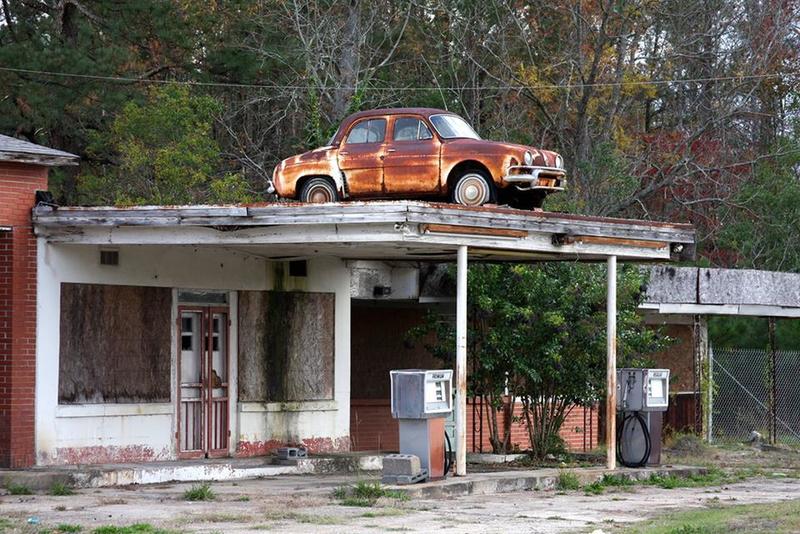 Abandoned Fuel Stop in Lumberton, North Carolina r/AbandonedPorn