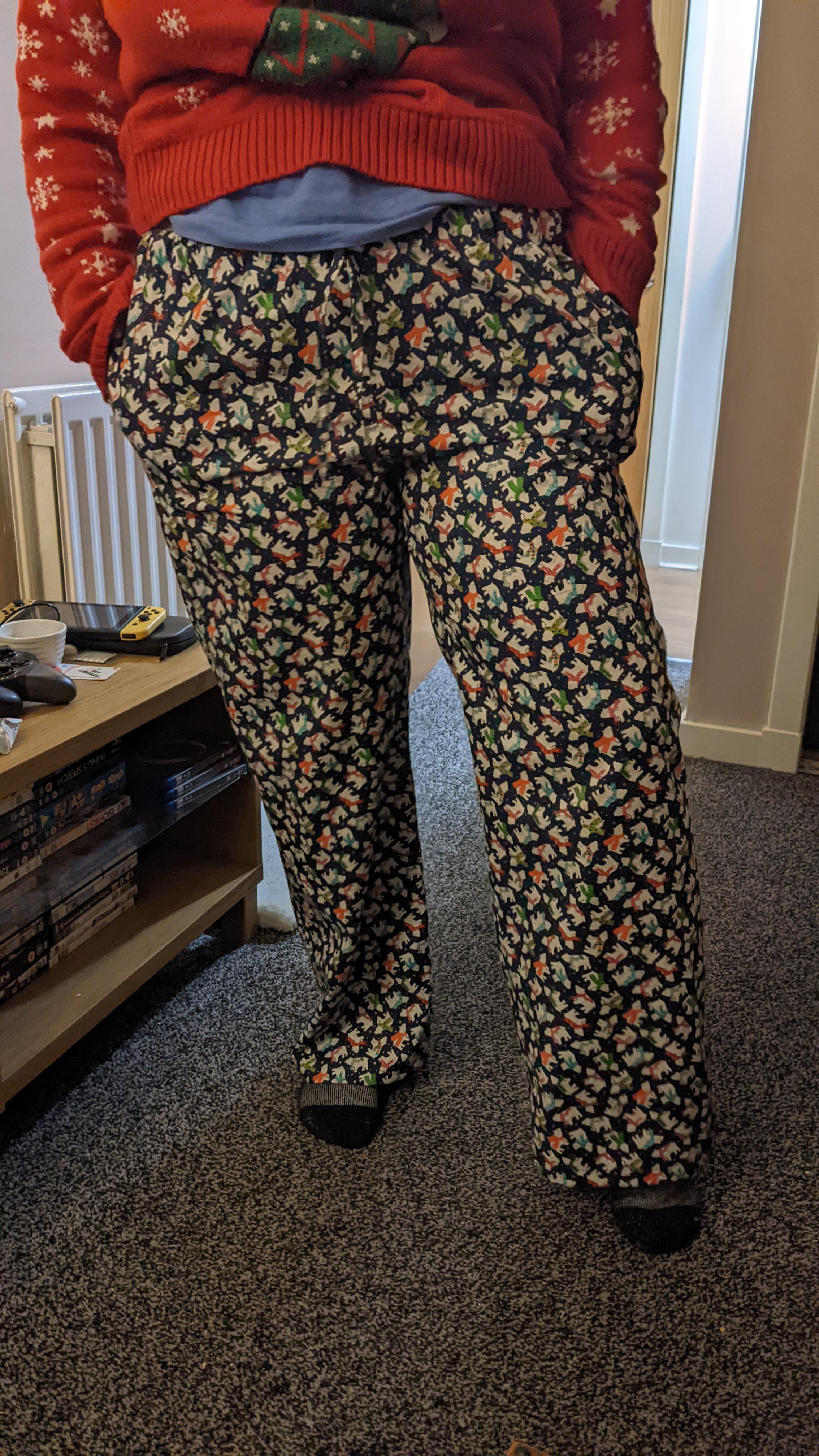 After advice from this sub I decided to make my first garment! A pair