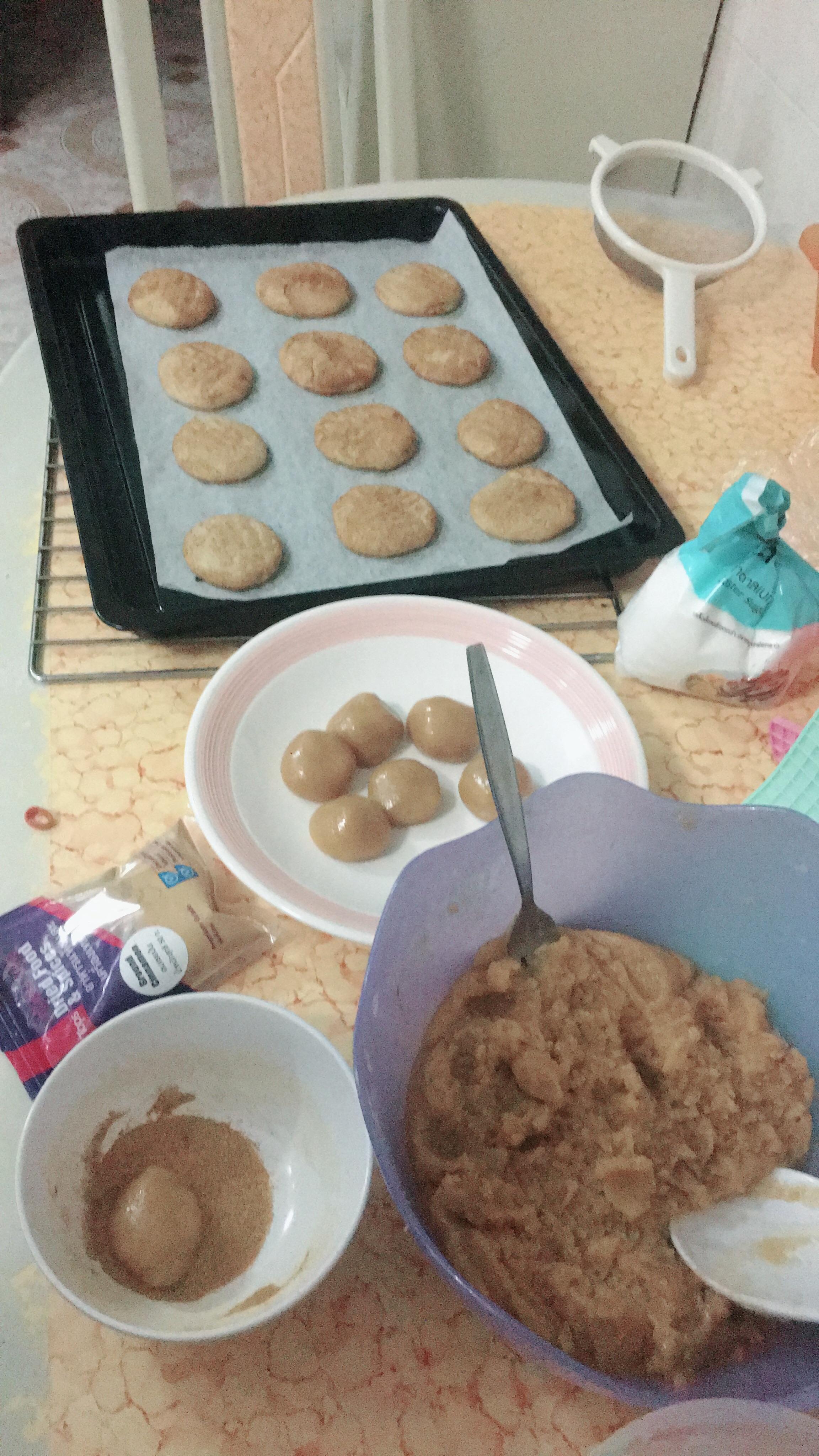 Am I the only one who just knew that you can substitute in vegetable oil for butter in baking