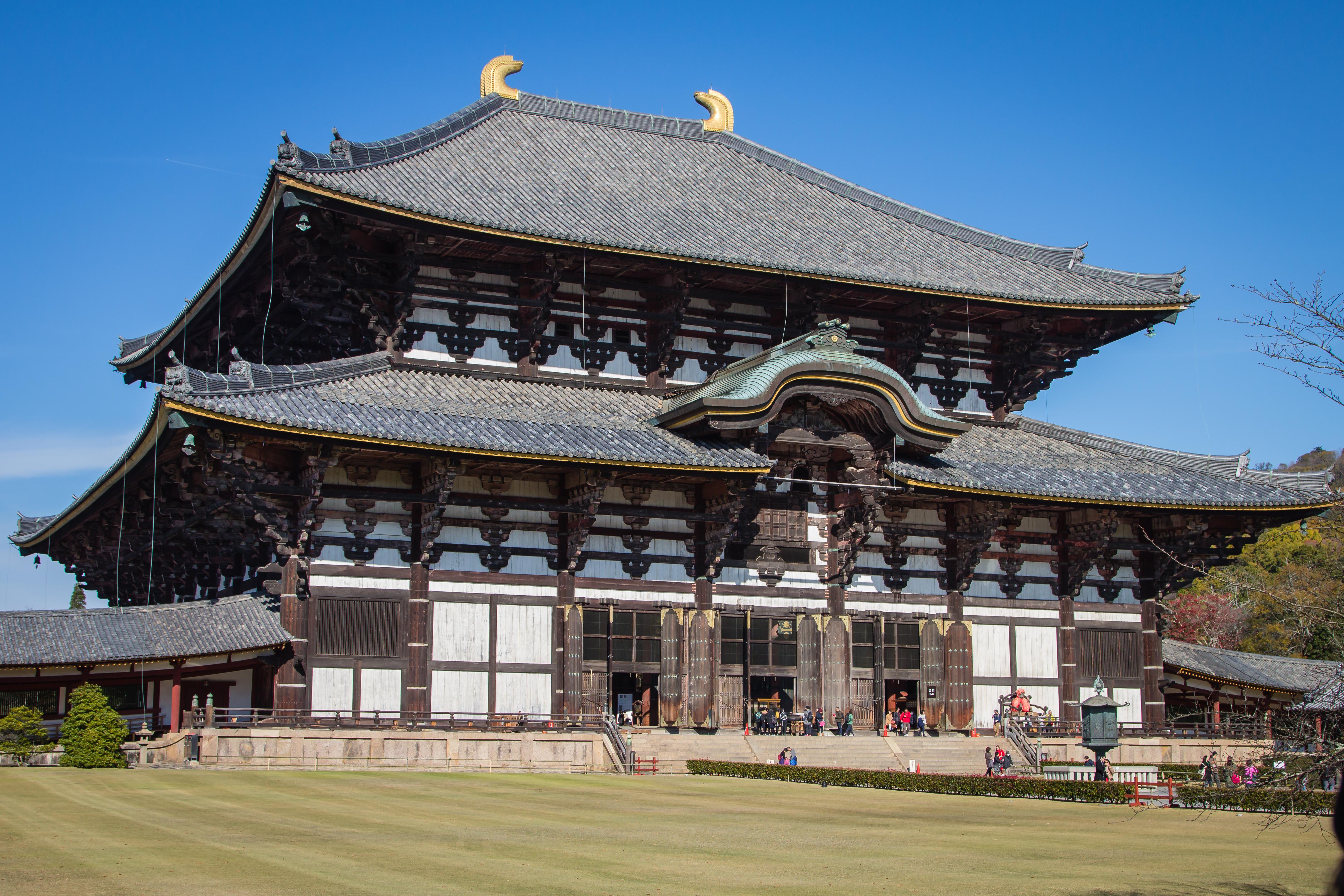 One of the biggest wooden structure in the world, Todaiji Temple in