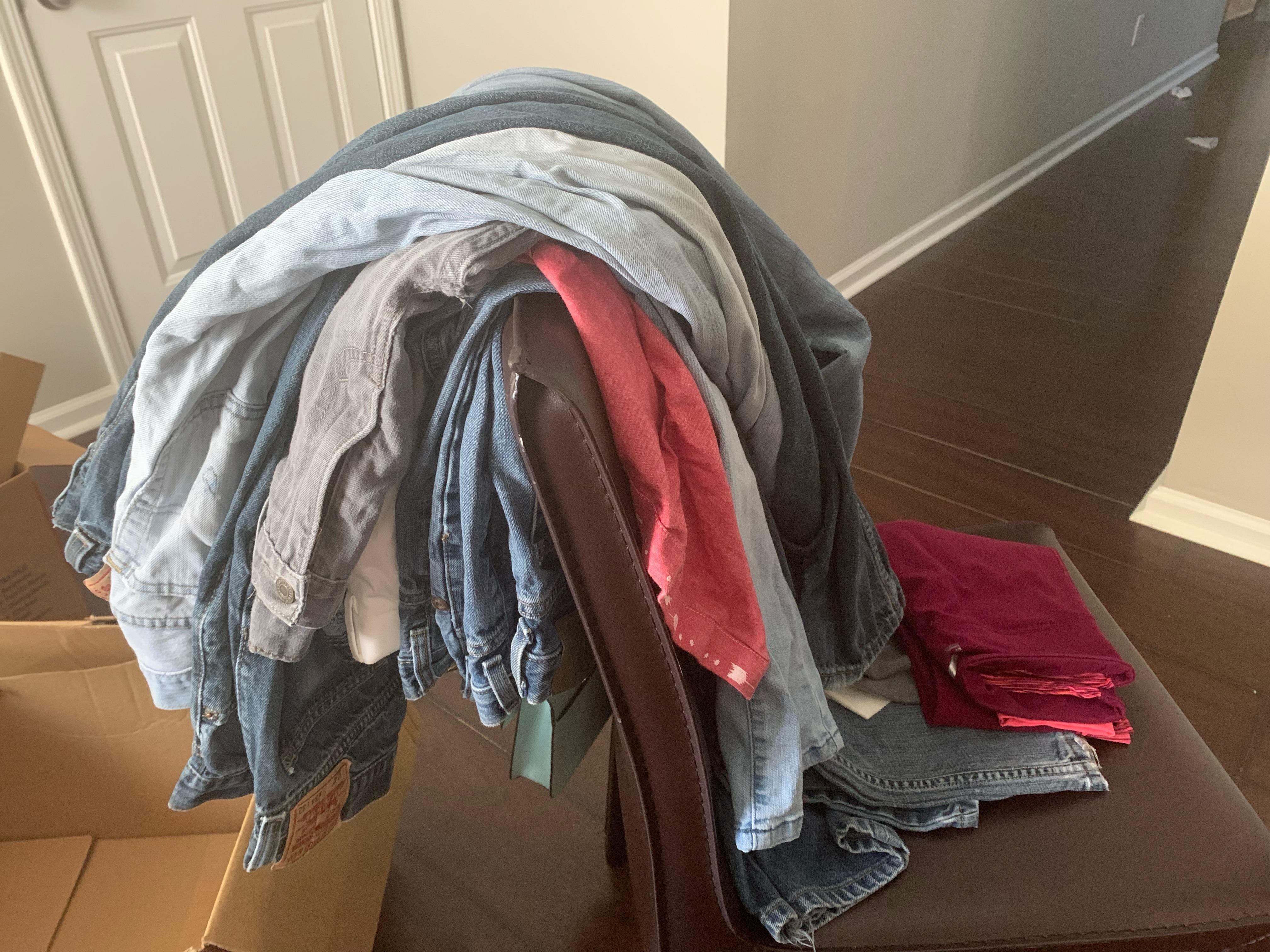 Hey Reddit, I just 12 mens jeans from my BIL Please drop some links for