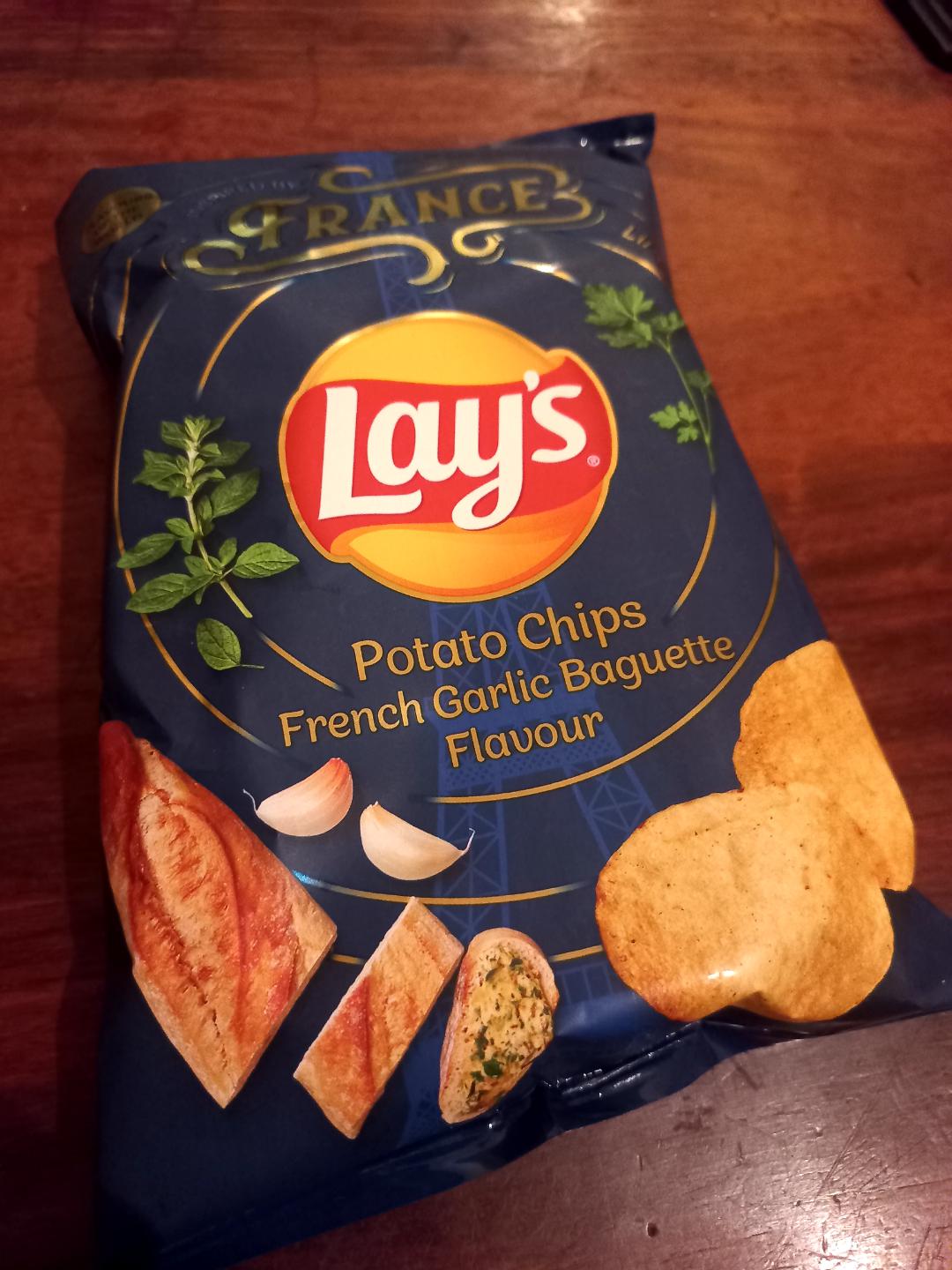 Lay's trying their hand at the garlic chip craze. H hon hon southafrica