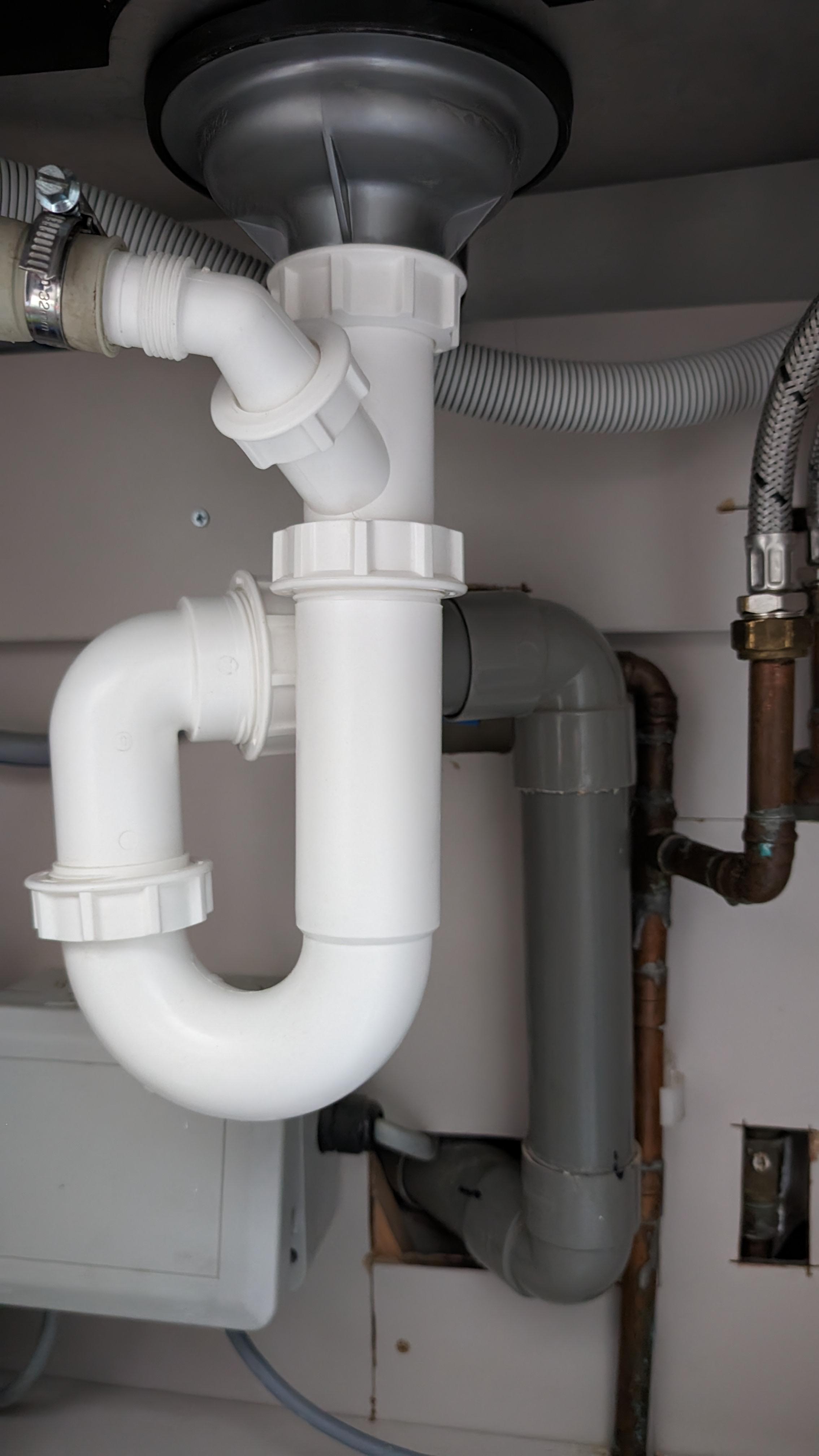 Gurgling drain r/DIYUK