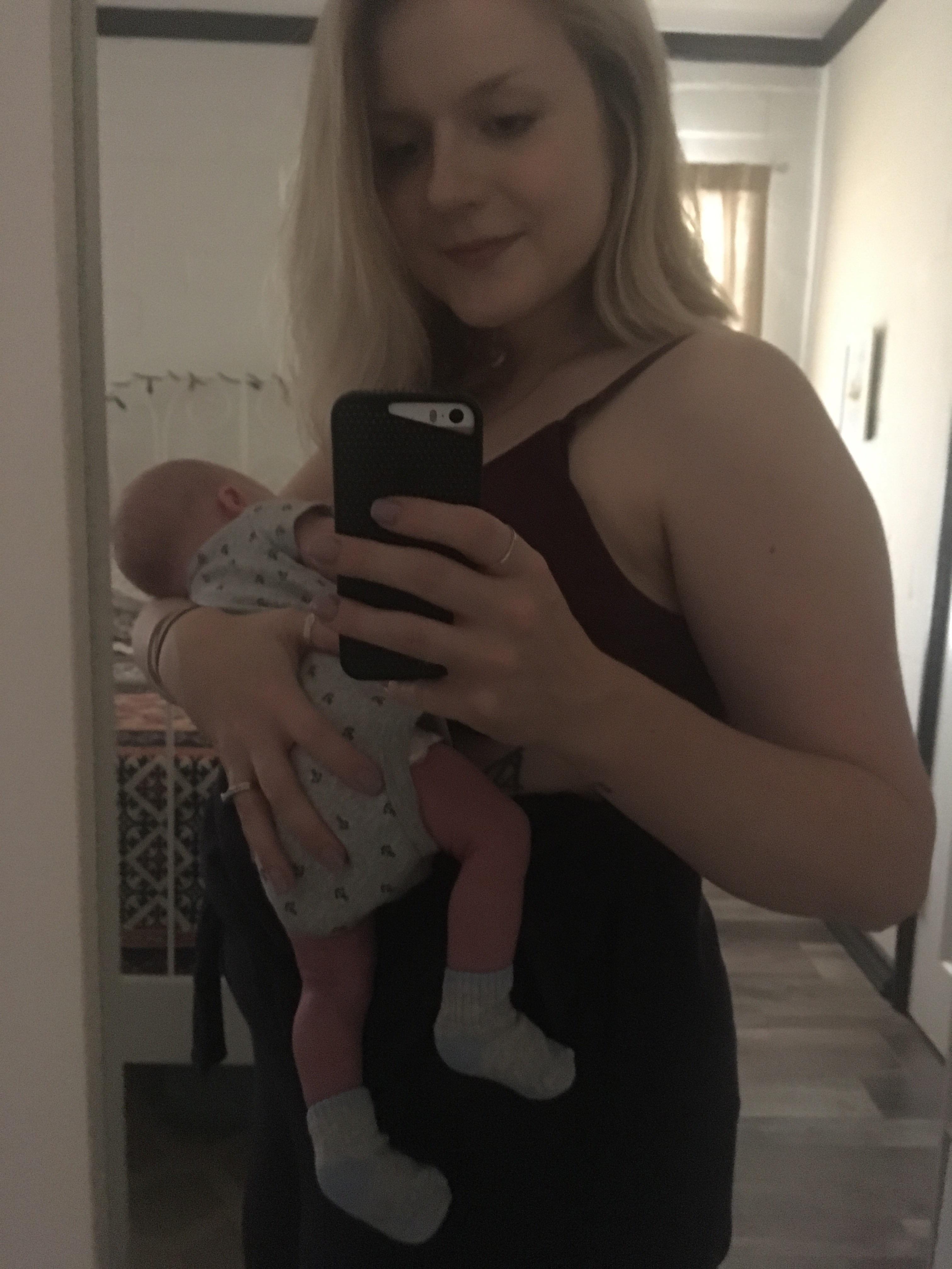 Breastfeeding my twoweekold 😊 r/breastfeeding