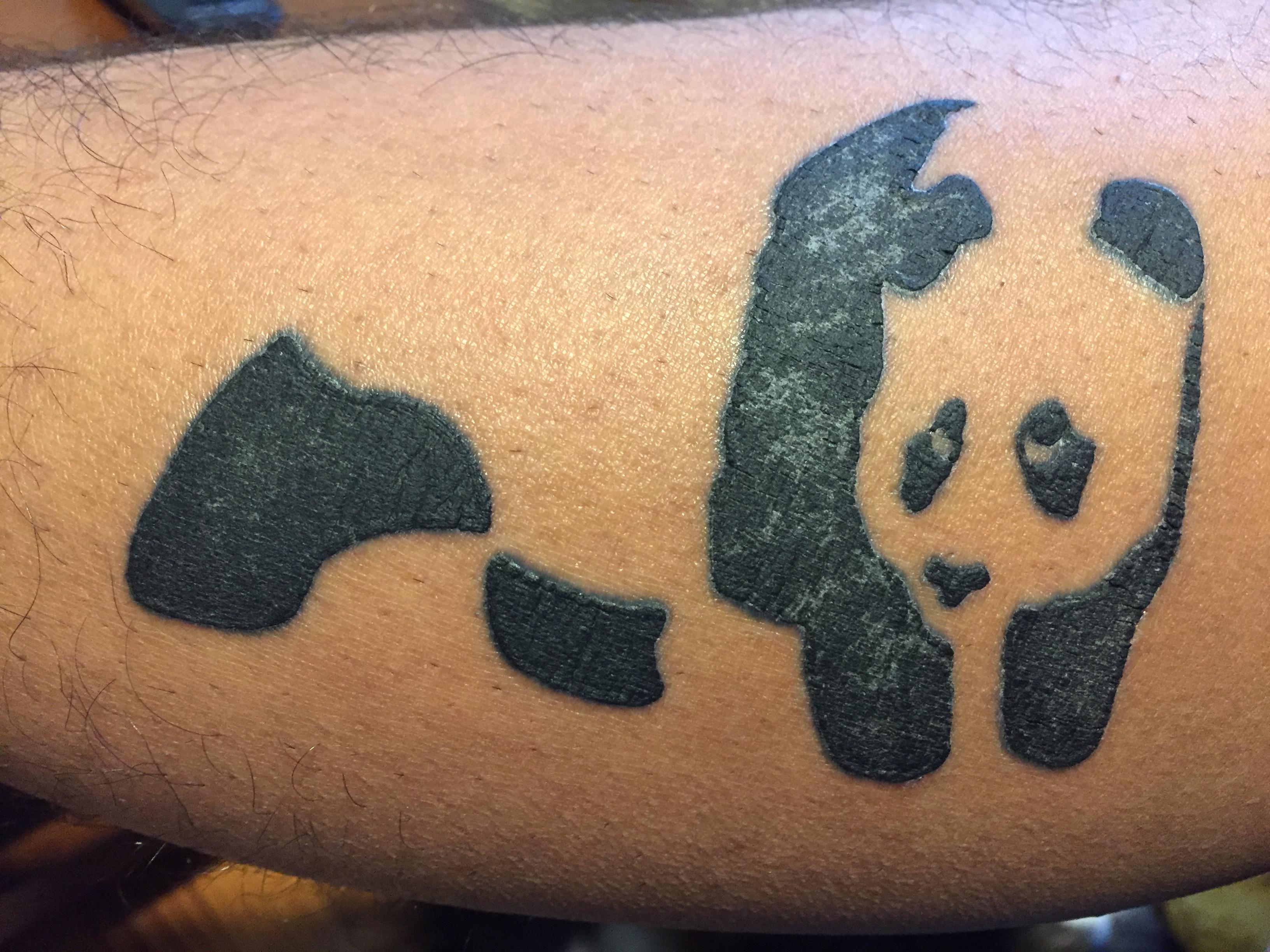 Aggregate more than 72 white spots tattoo best in.cdgdbentre