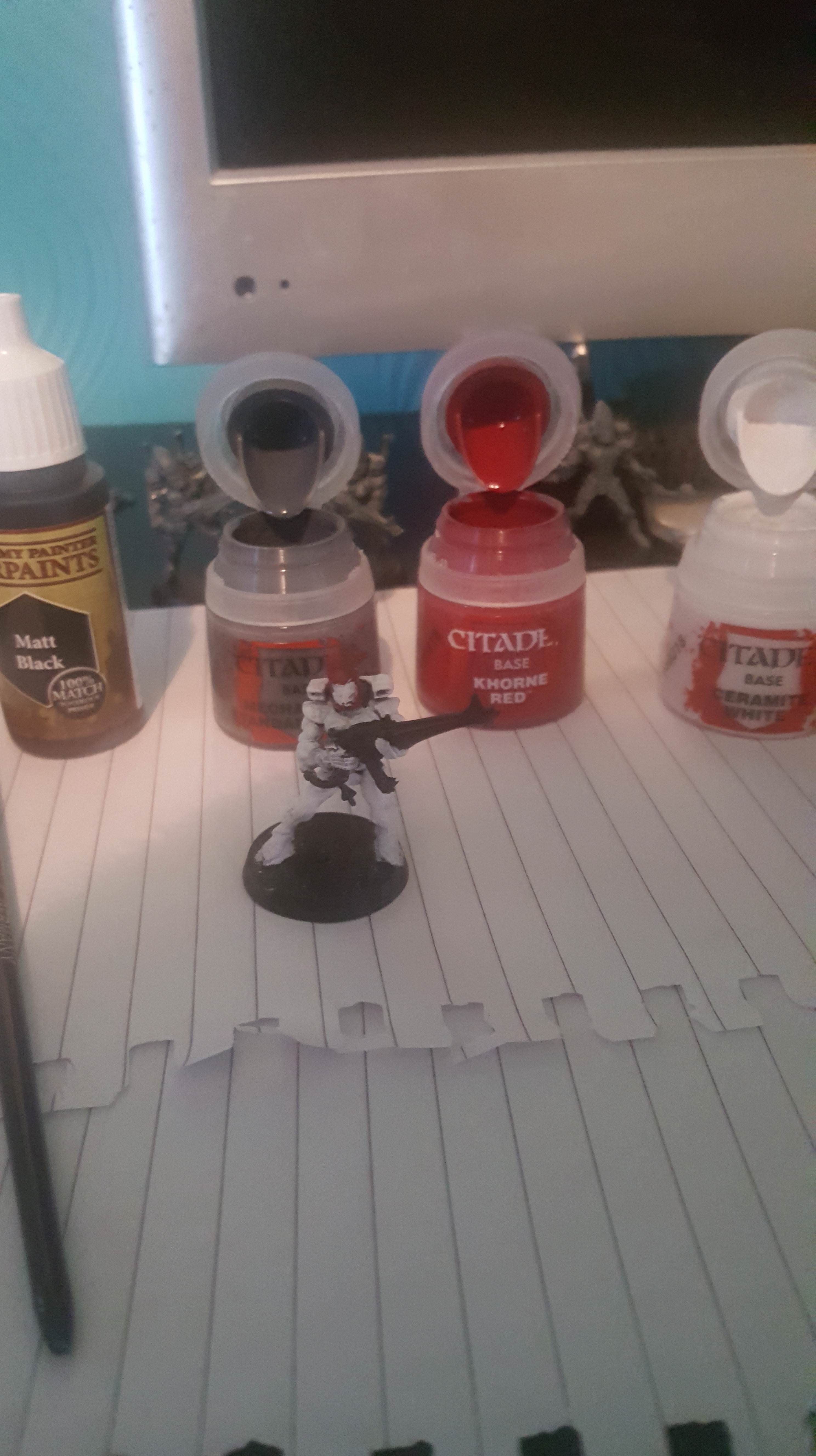 Newbies first attempt at painting. Eldar from Games r