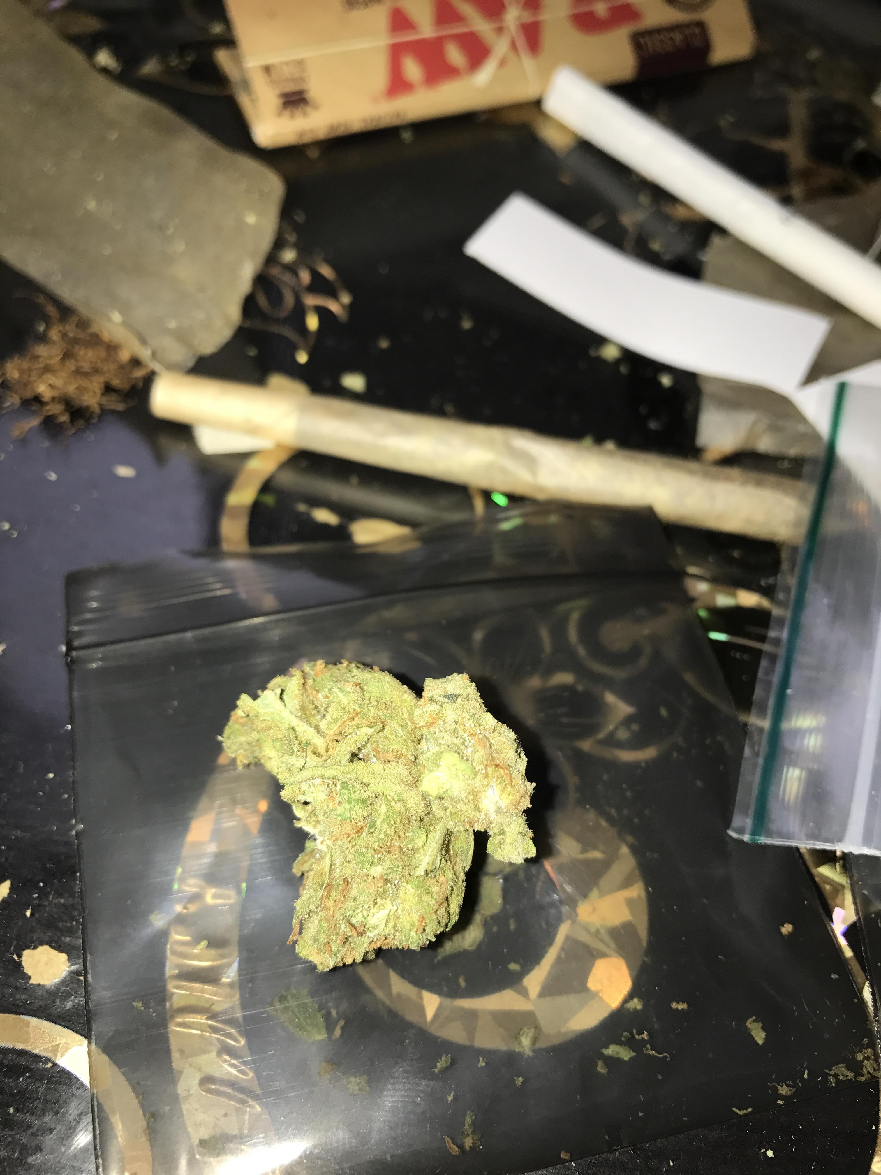 Lemon haze r/uktrees