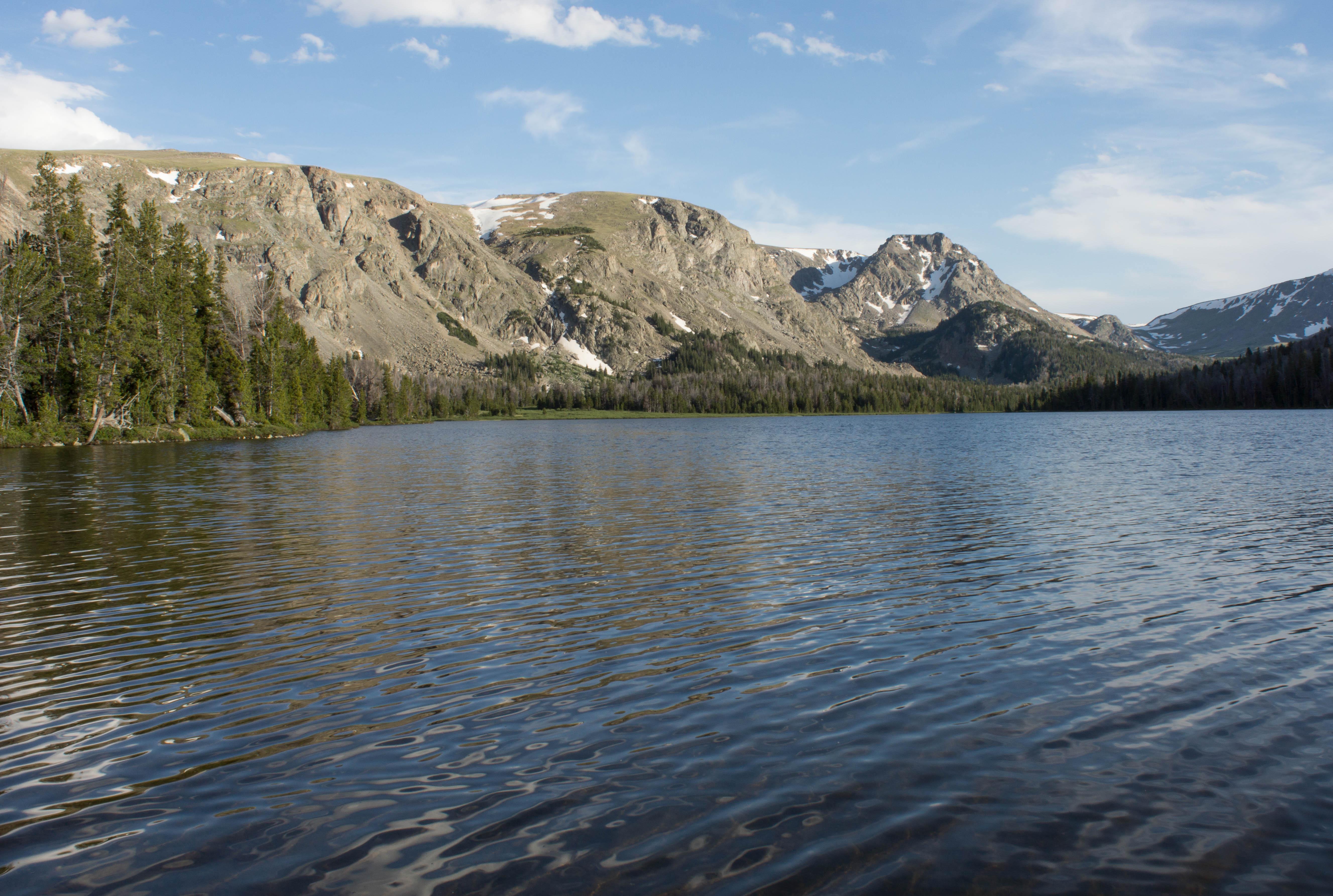 Simpson Lake, Wyoming [5309x3571][OC] r/EarthPorn