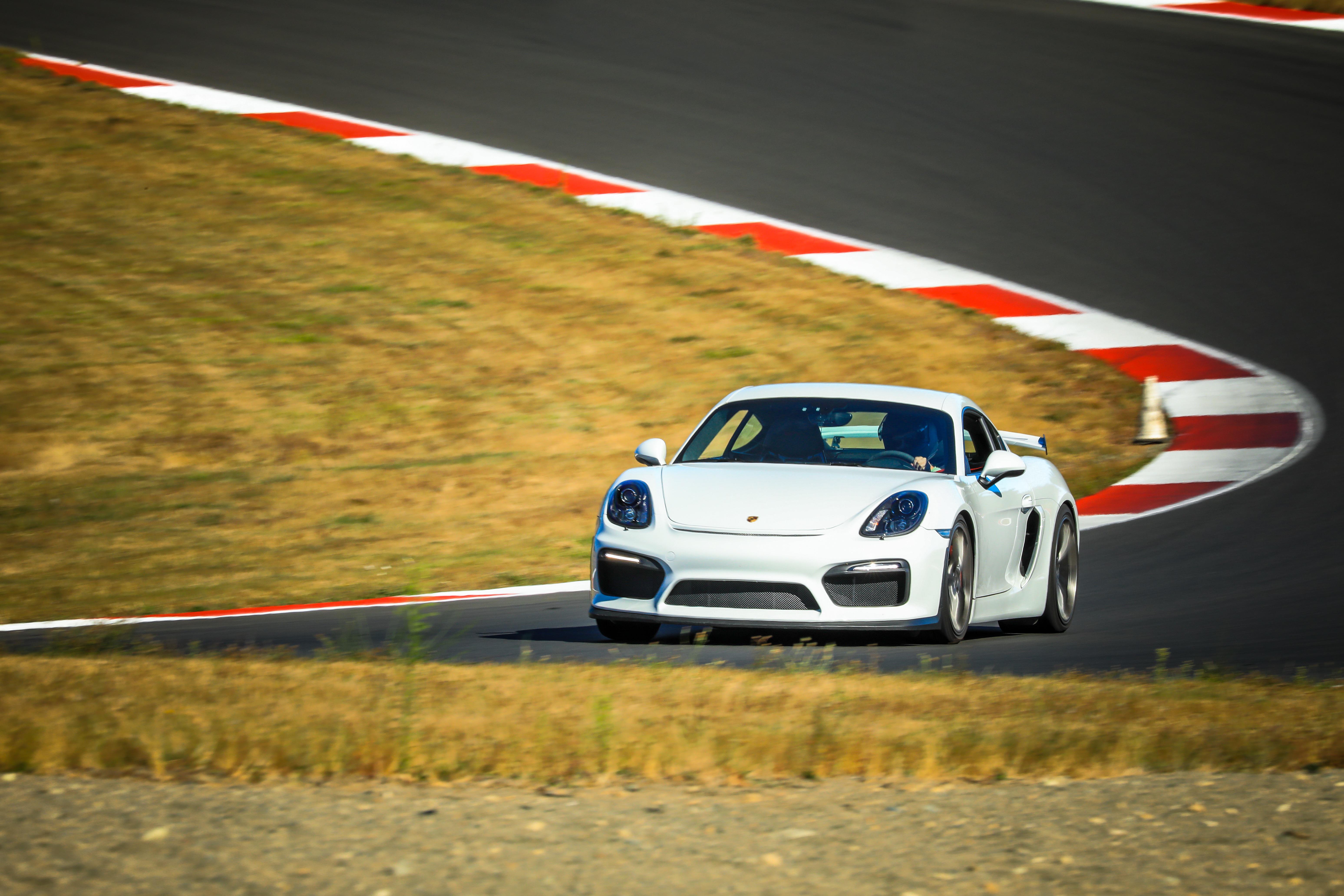 GT4 at home r/Porsche