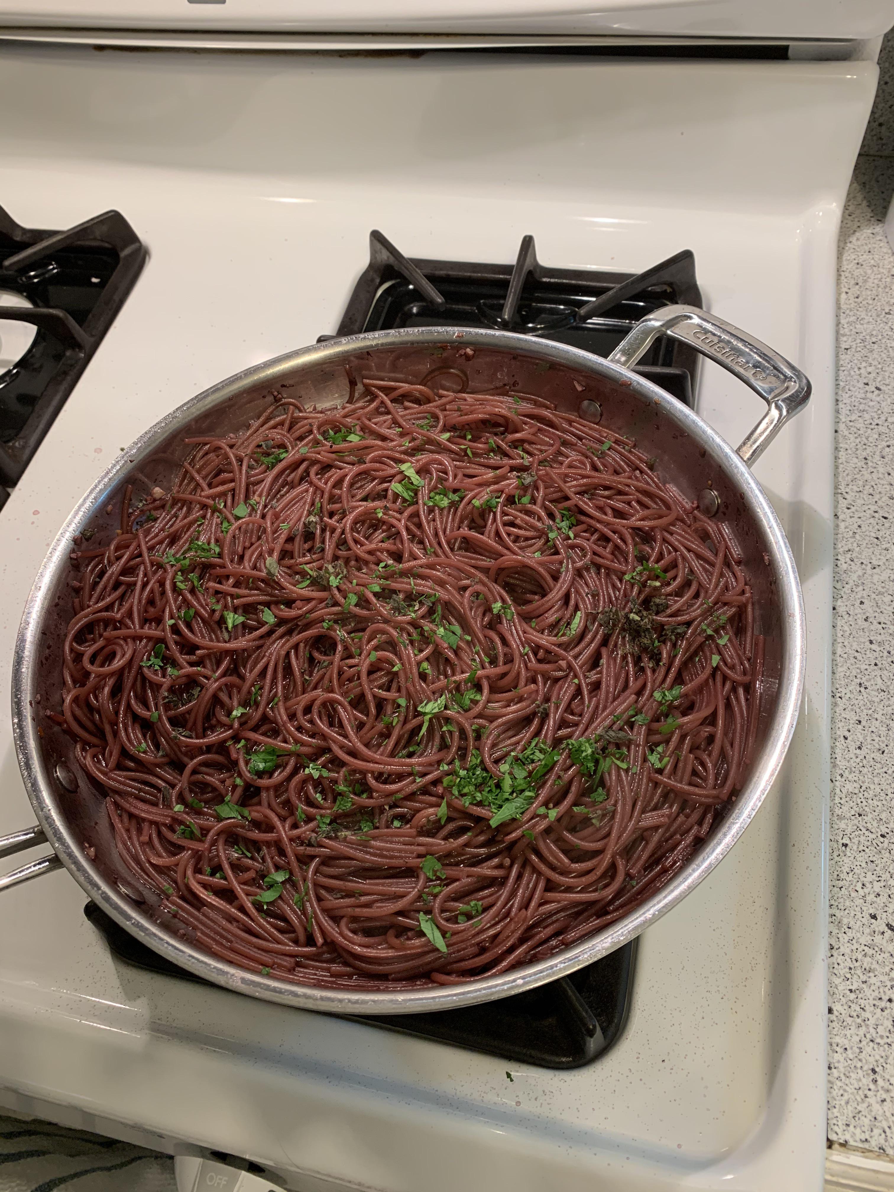 [Homemade] Spaghetti all’ubriaco, or spaghetti cooked in red wine with