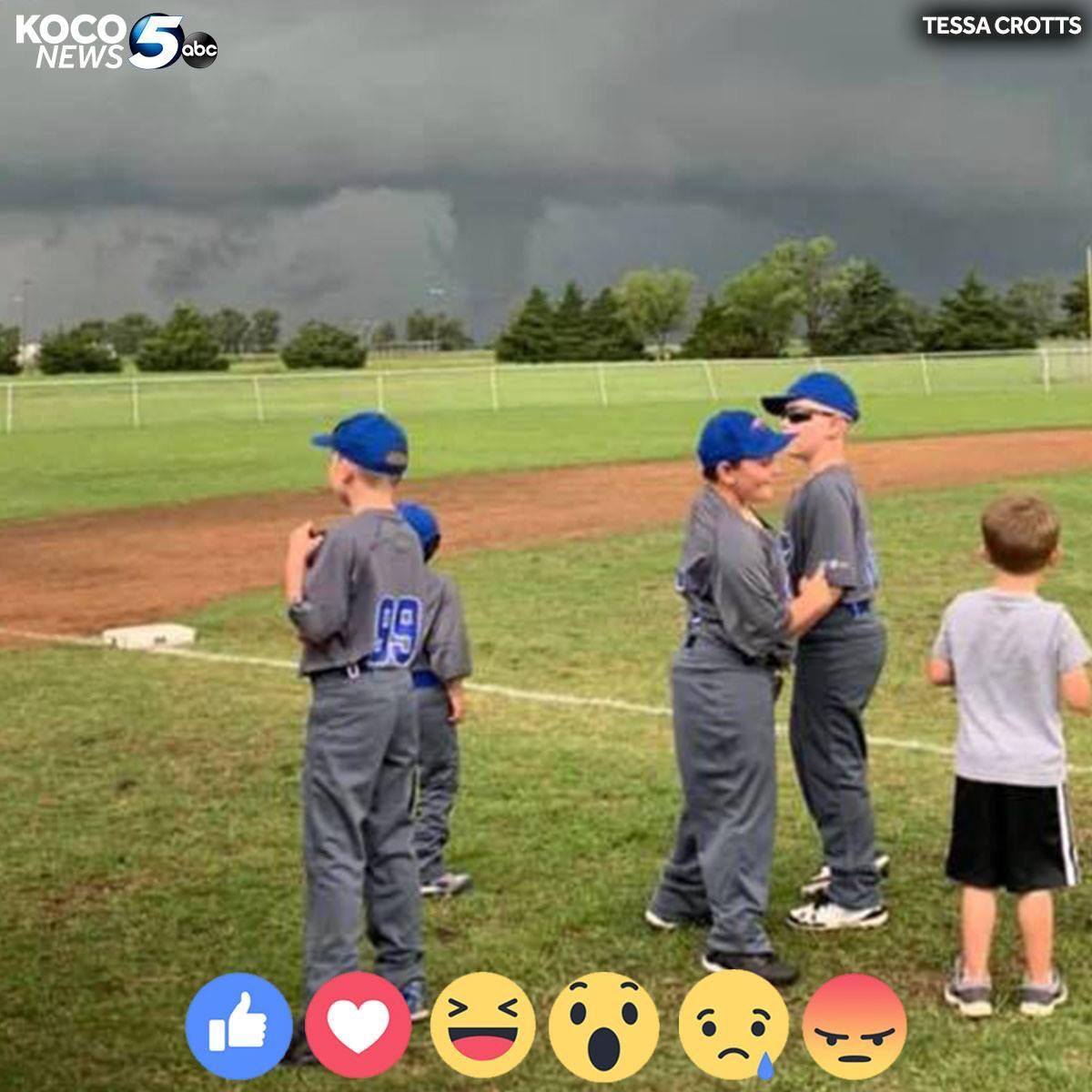 Wish I had the unedited photo. Apparently this is at Burns Flat. r