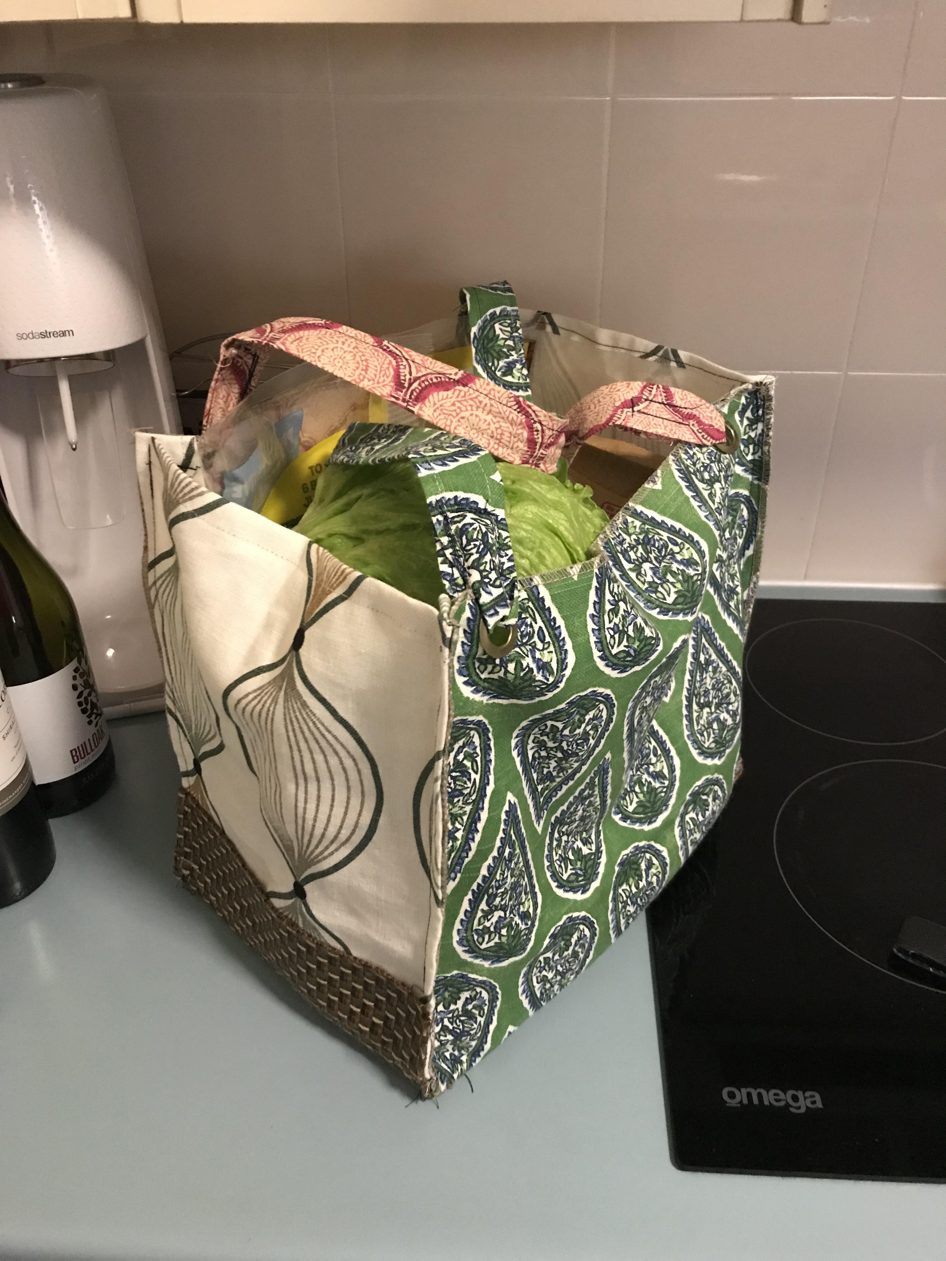 Fabric samples turned into funky grocery bag. r/ZeroWaste