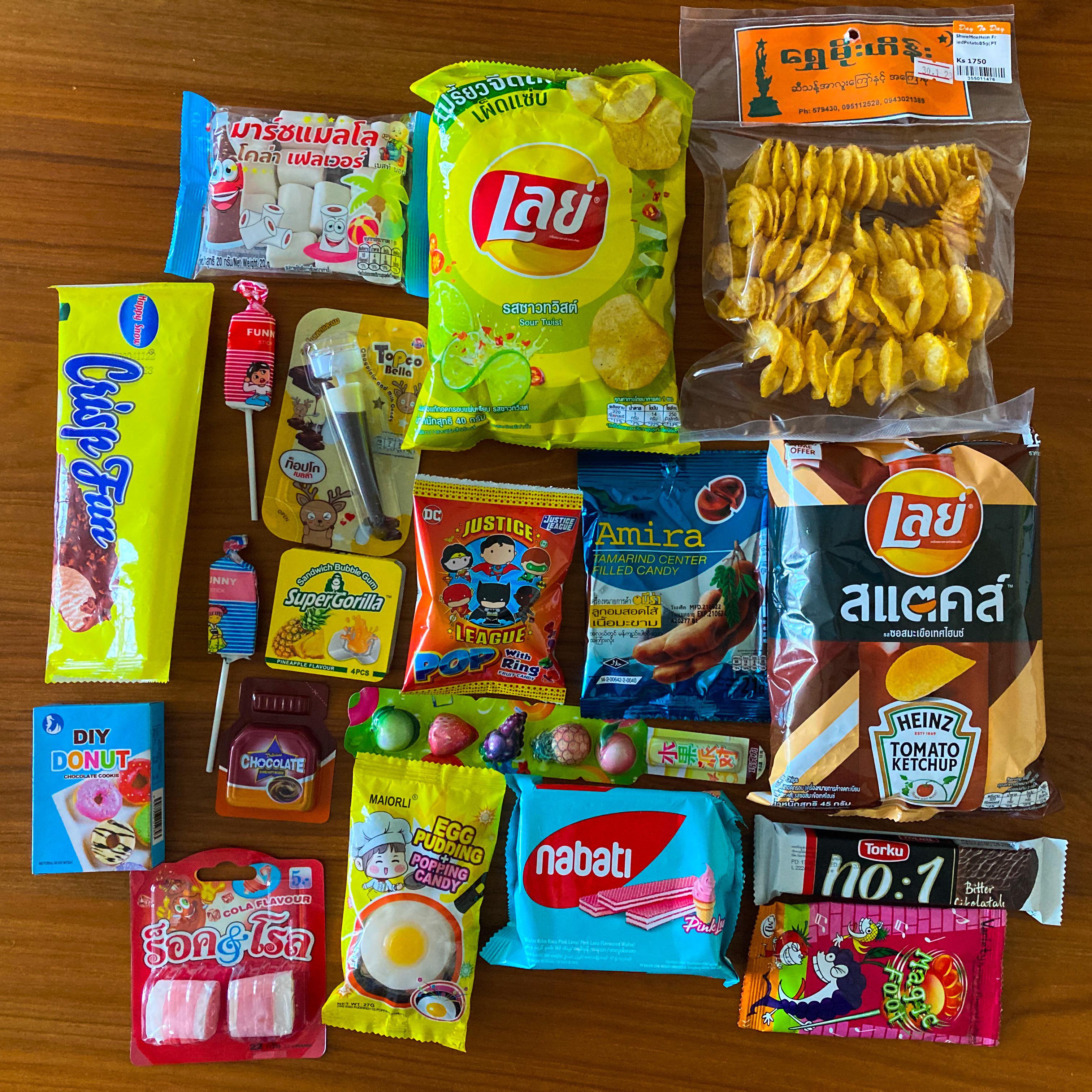 My latest South East Asian candy haul. There are a few treats here that