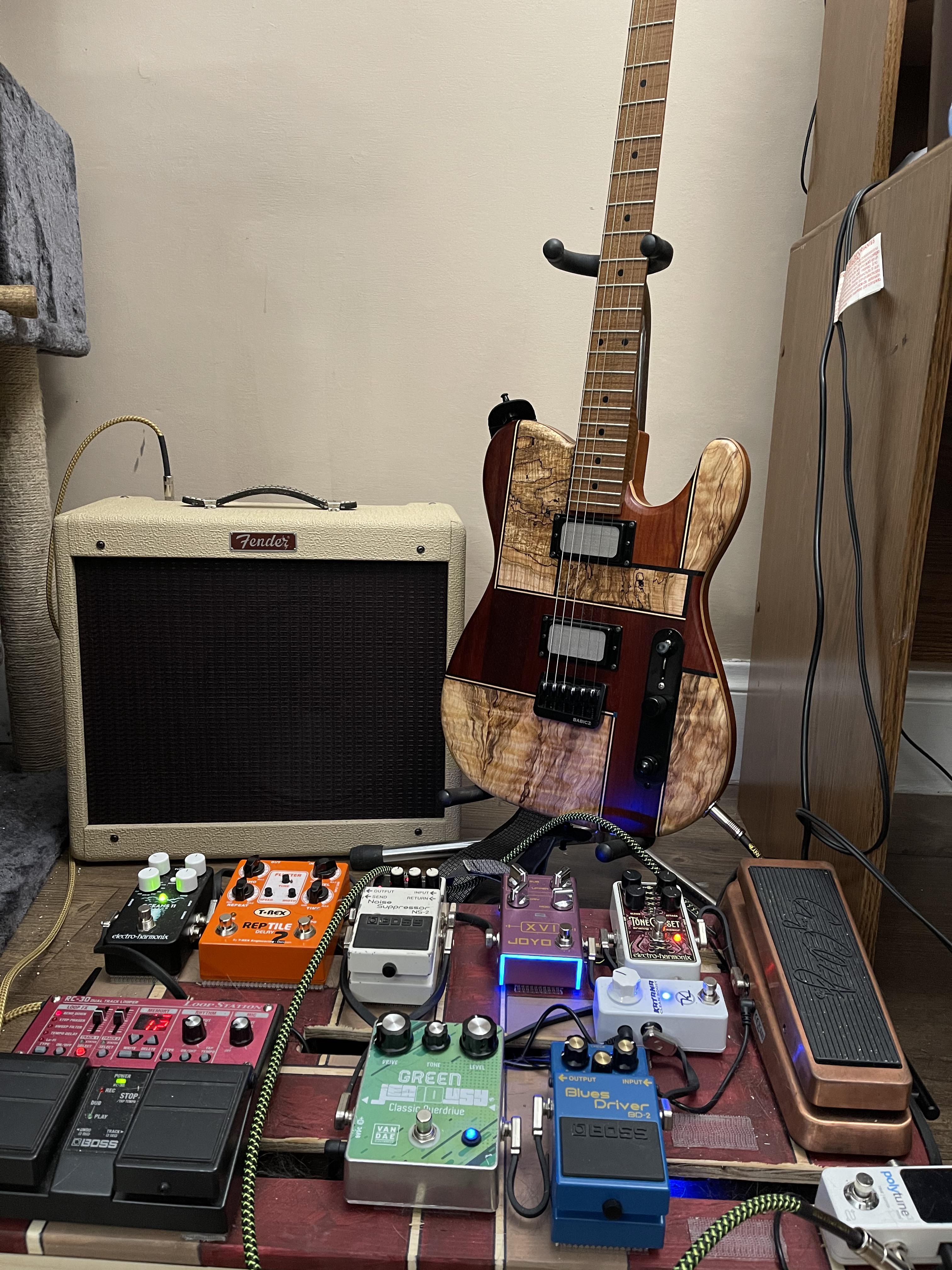[GEAR] Added the Fender Blues Junior to my now perfect home setup with