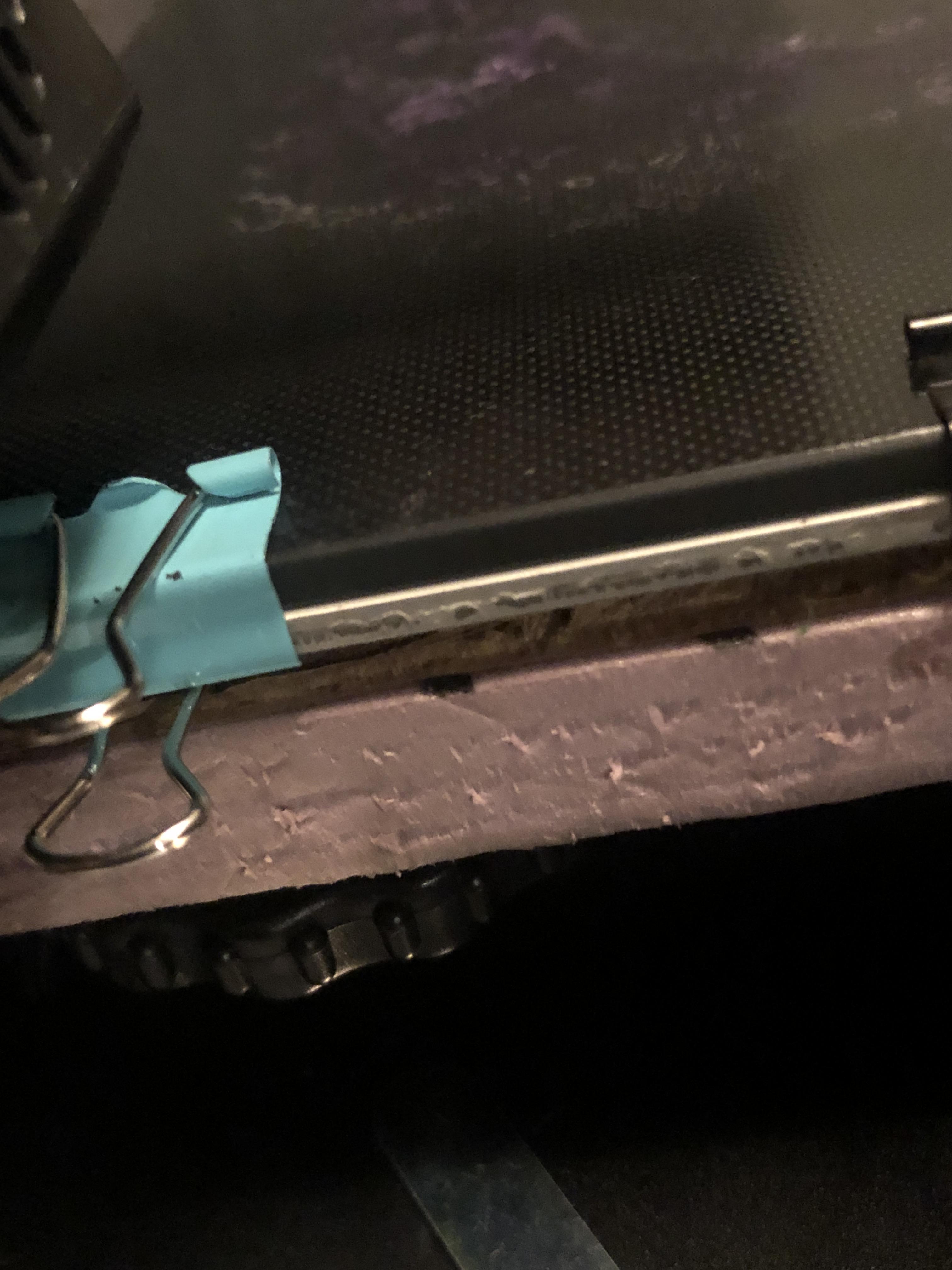 The print bed just won’t stick to my new hotend or the plastic that