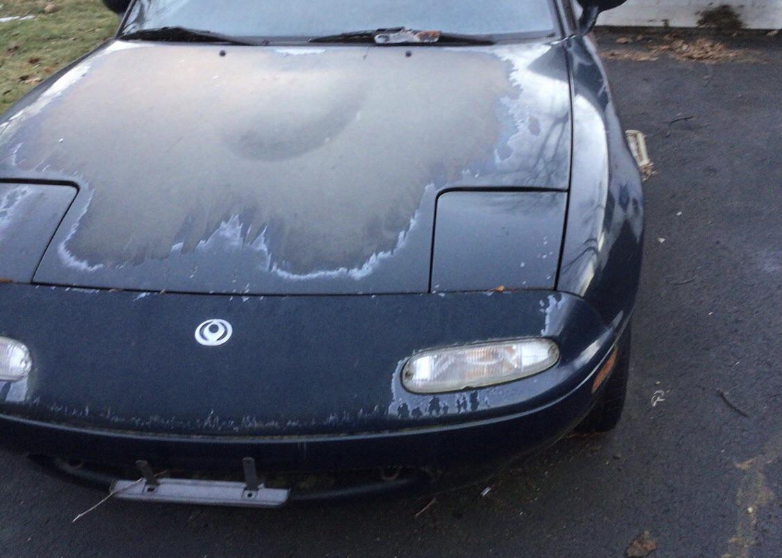1500 miata but the paint looks like this Yes or no? r/Miata