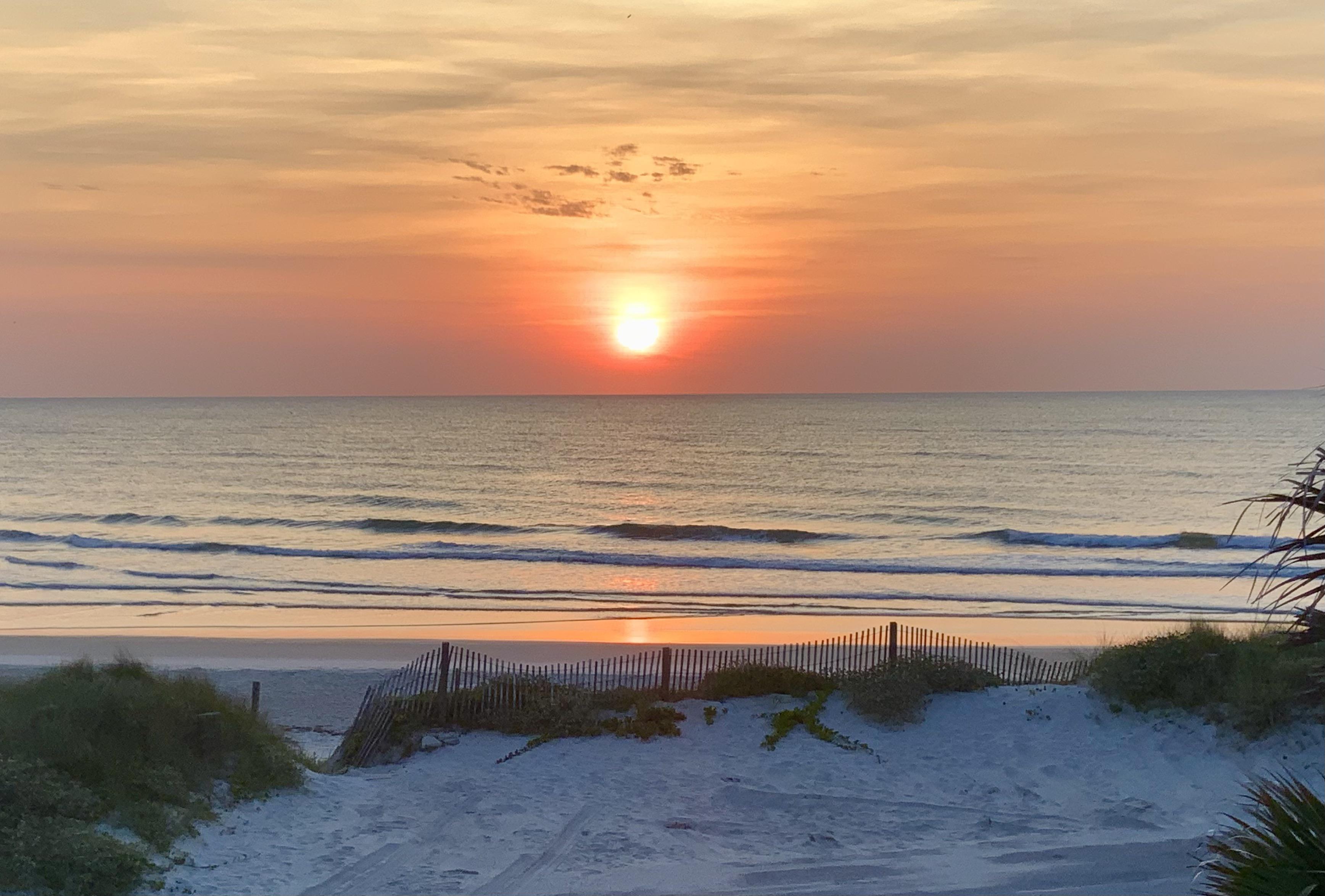 Today’s sunrise at Crescent Beach Florida r/sunrise