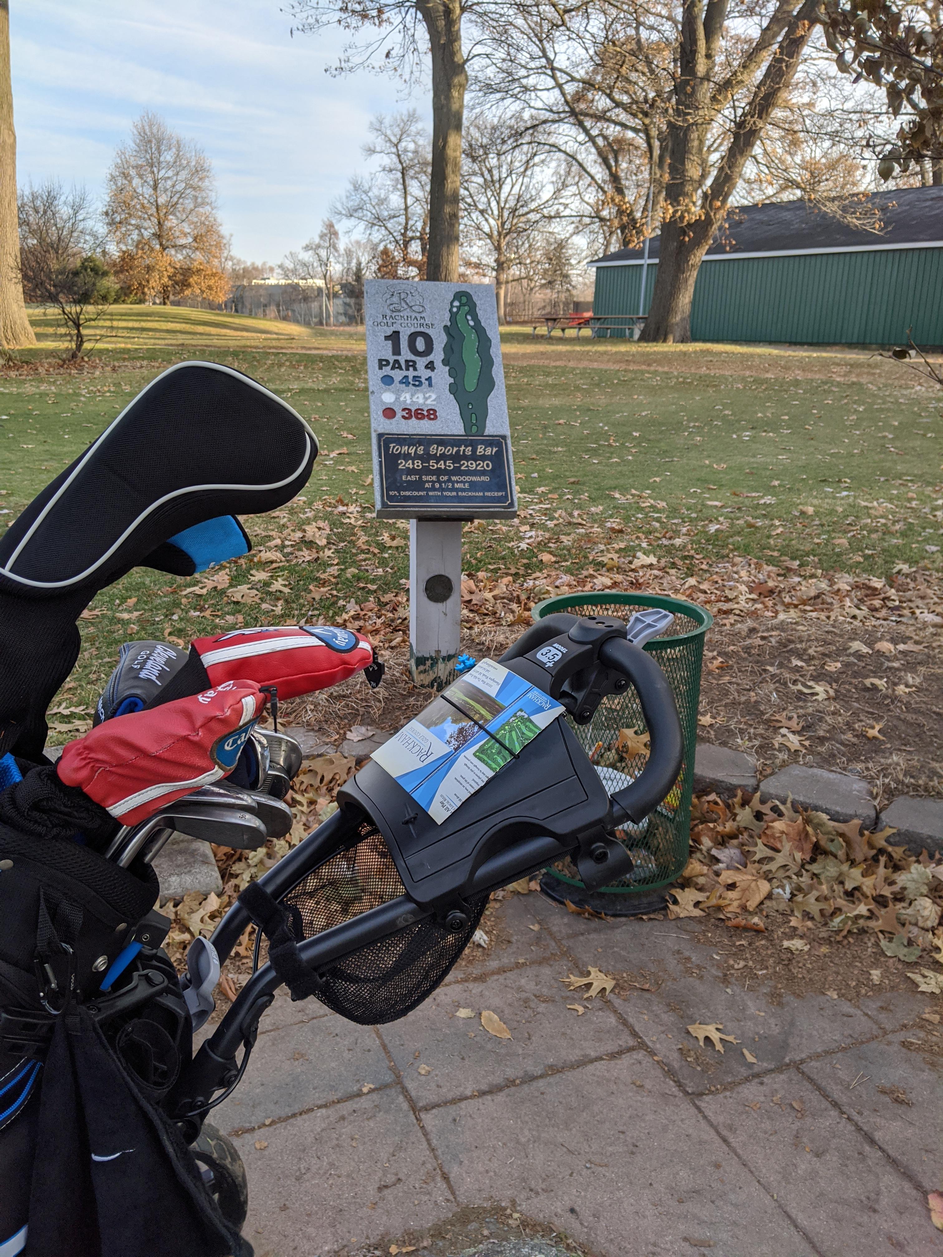 Out for a quick 9 this morning. Rackham Golf Course, Huntington Woods