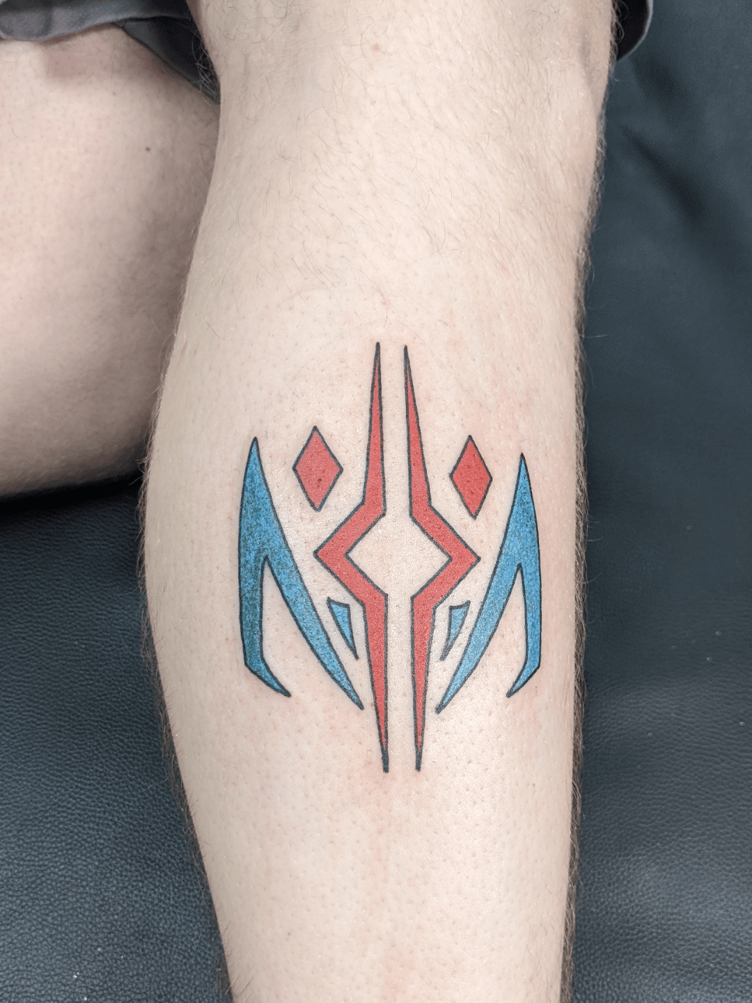 Got a Clone Wars Rex/Ahsoka tattoo done today. Very pleased! r/StarWars