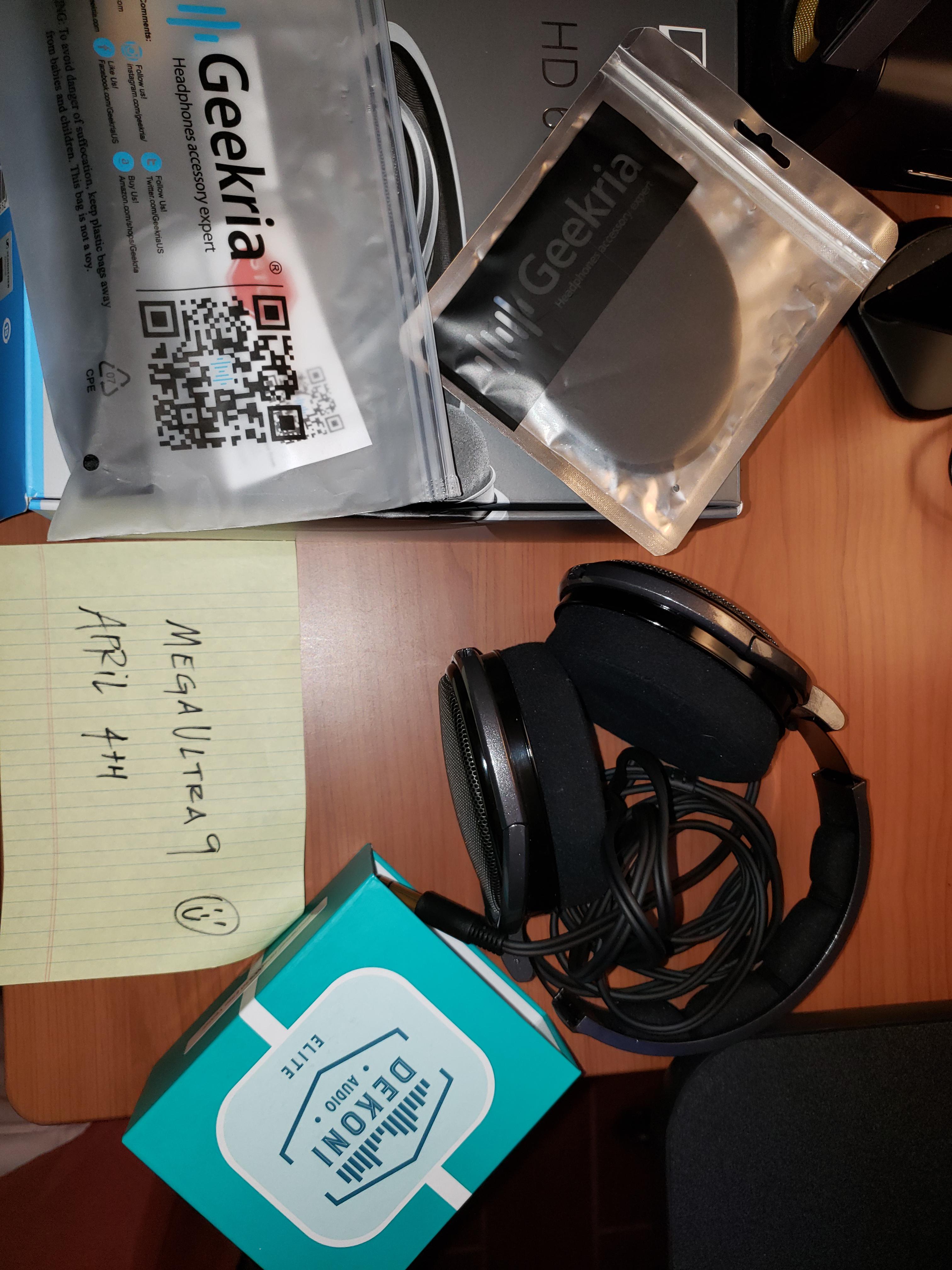 [WTS] [USATX] [H] HD 650 with Dekoni elite velour pads and 2 Geekria
