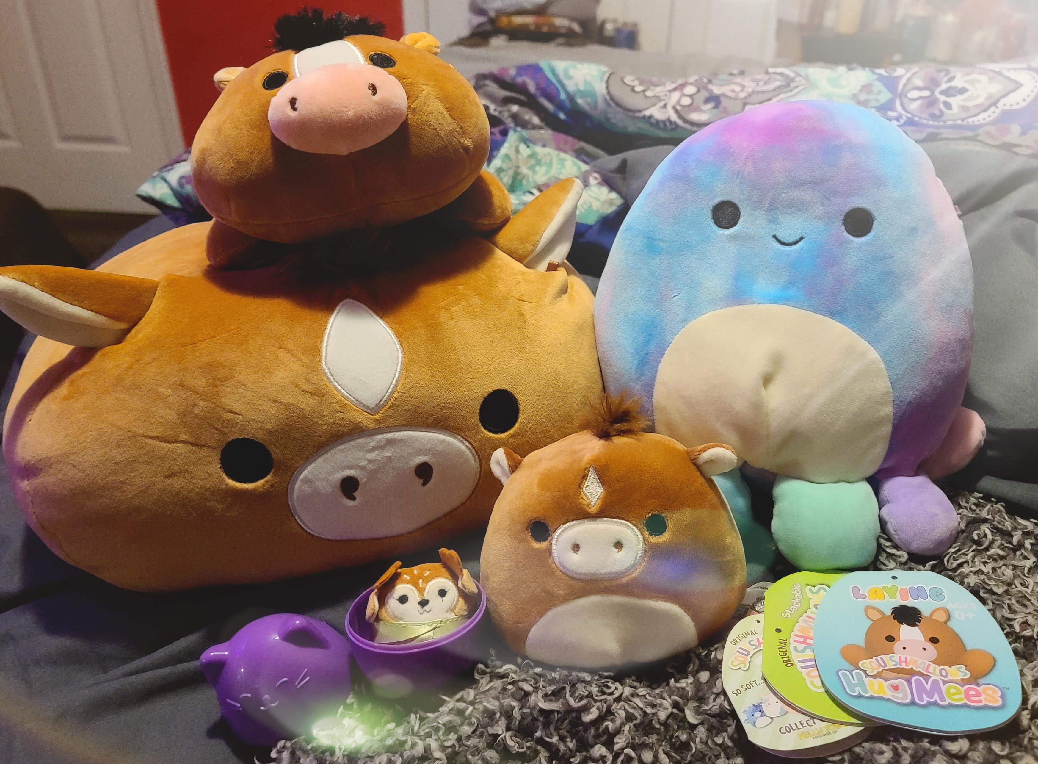 More squishmail! Horses and horses oh my! And an octo and a freebie