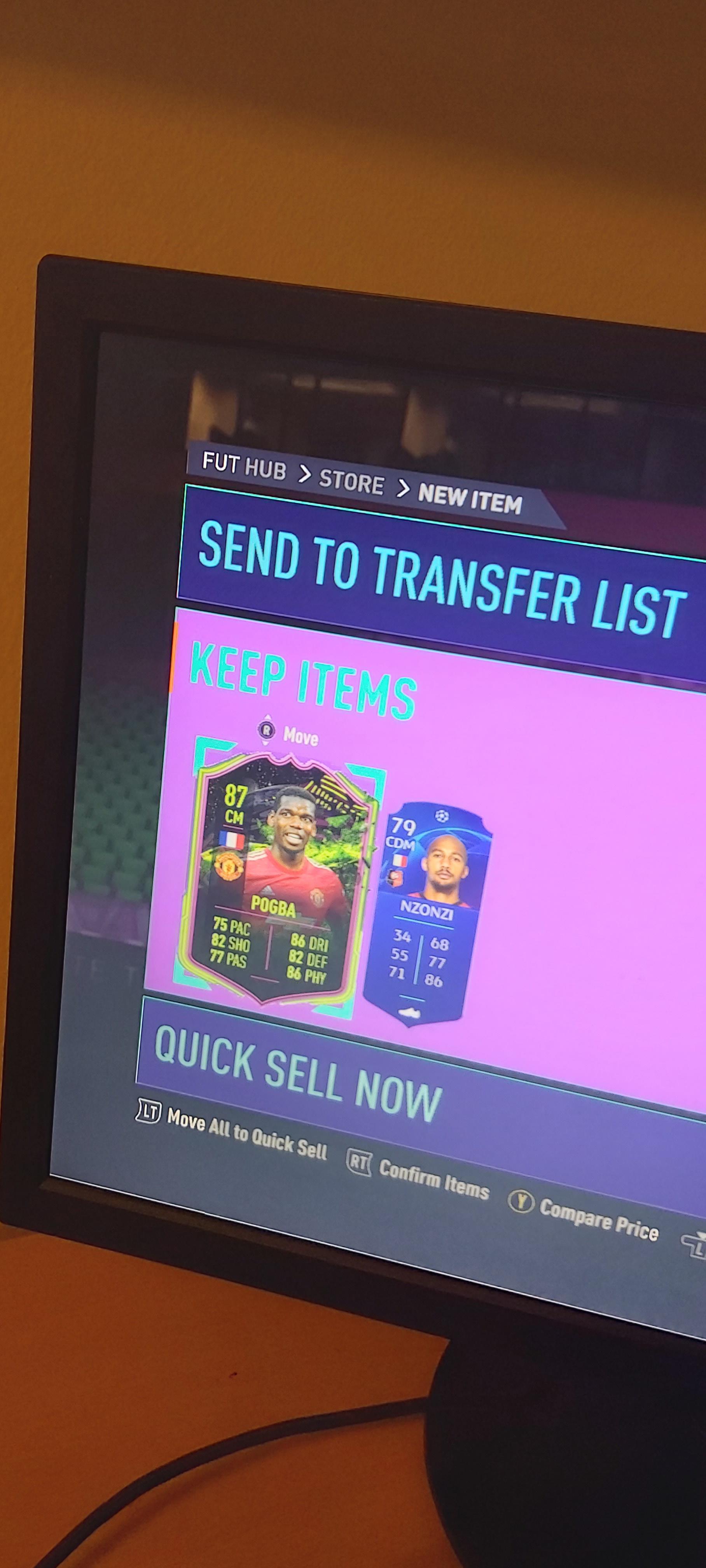 Two rare gold players pack🤣 r/fut