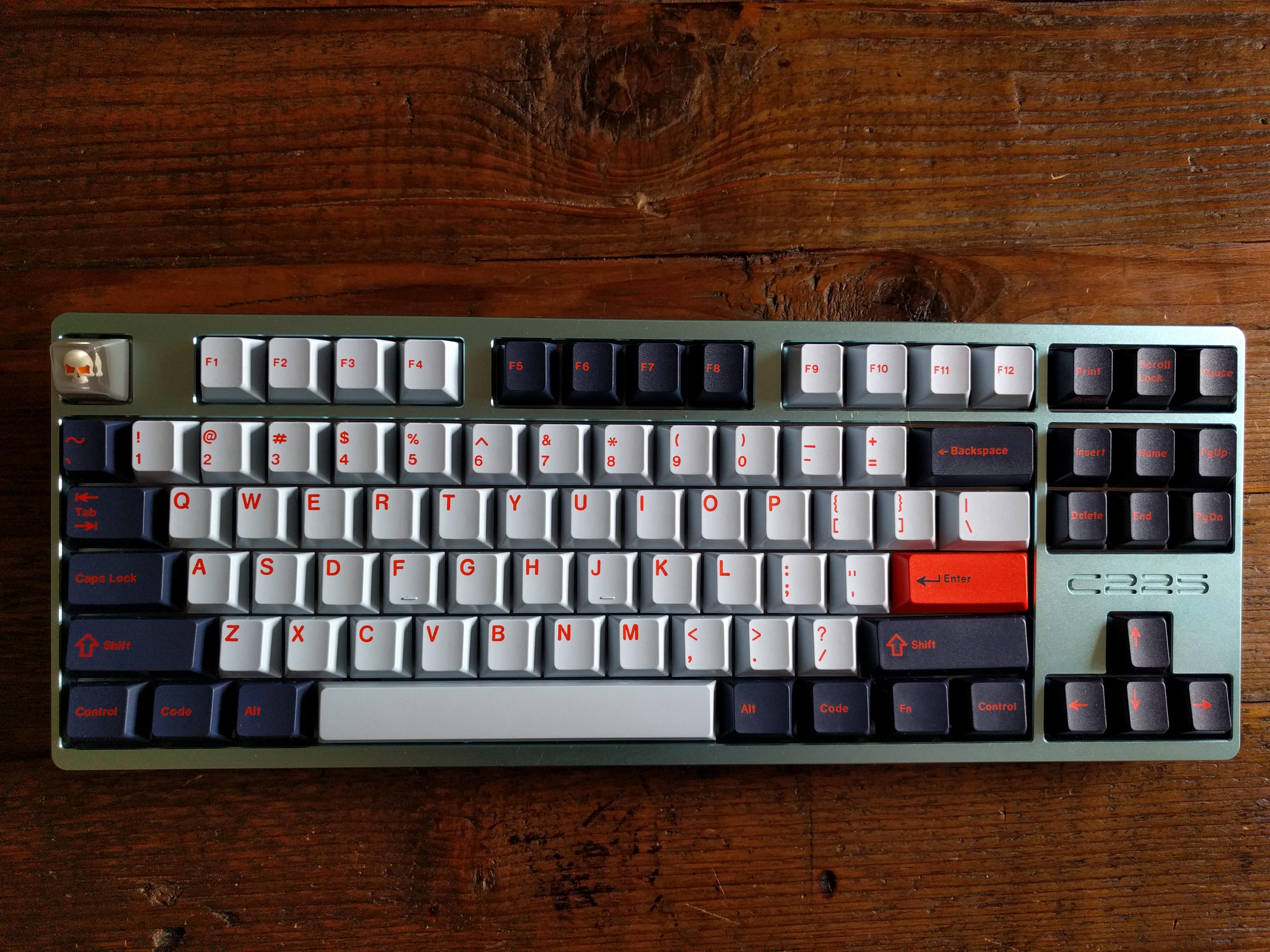 CAMP C225, Kailh Bronze switches, GMK Yuri r/MechanicalKeyboards
