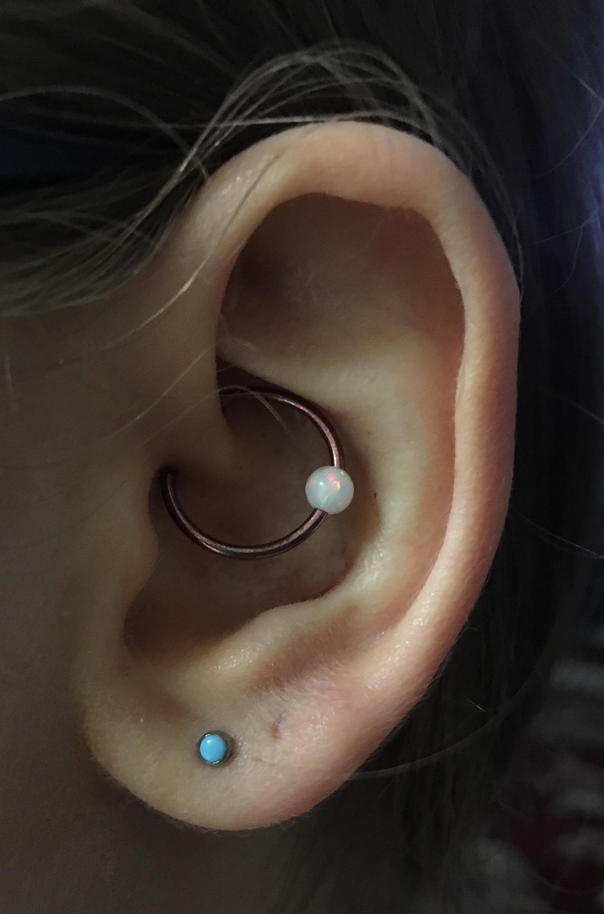 New Birthday Piercings! I got my daith and lobes done. Original lobe