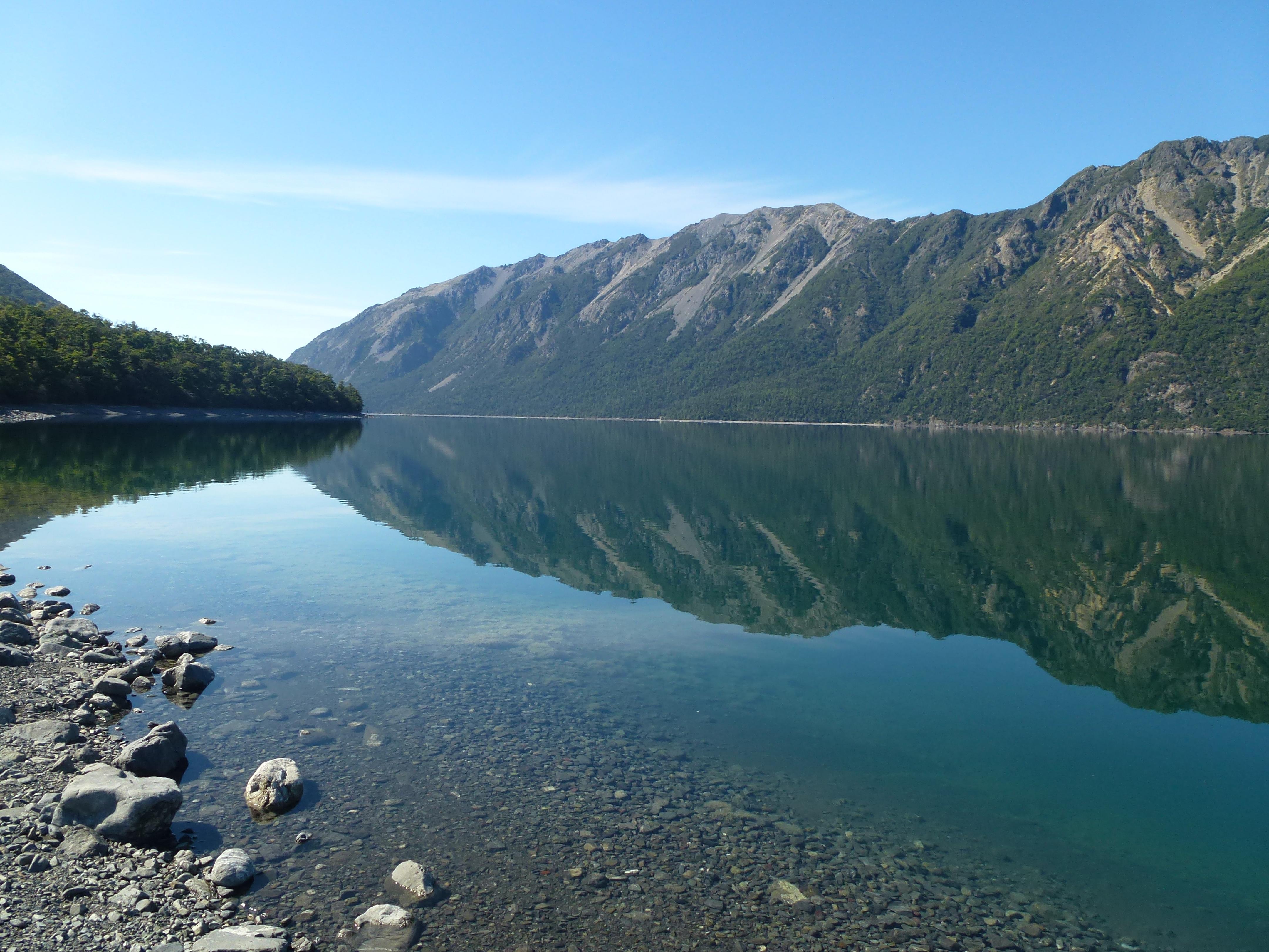 Lake Sumner in Canterbury, New Zealand r/hiking