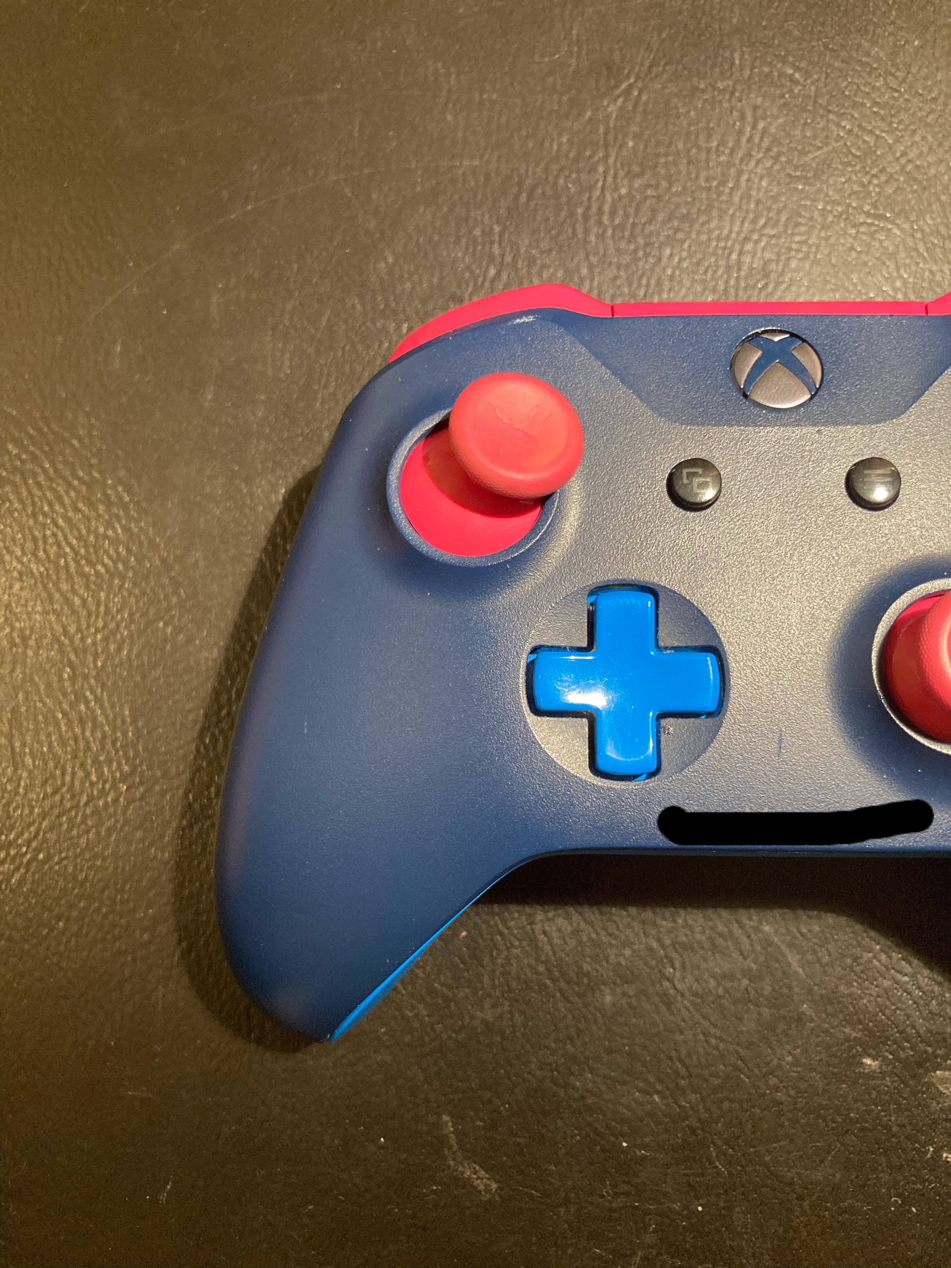 Does anyone know why the stick gets stuck? It’s only this direction