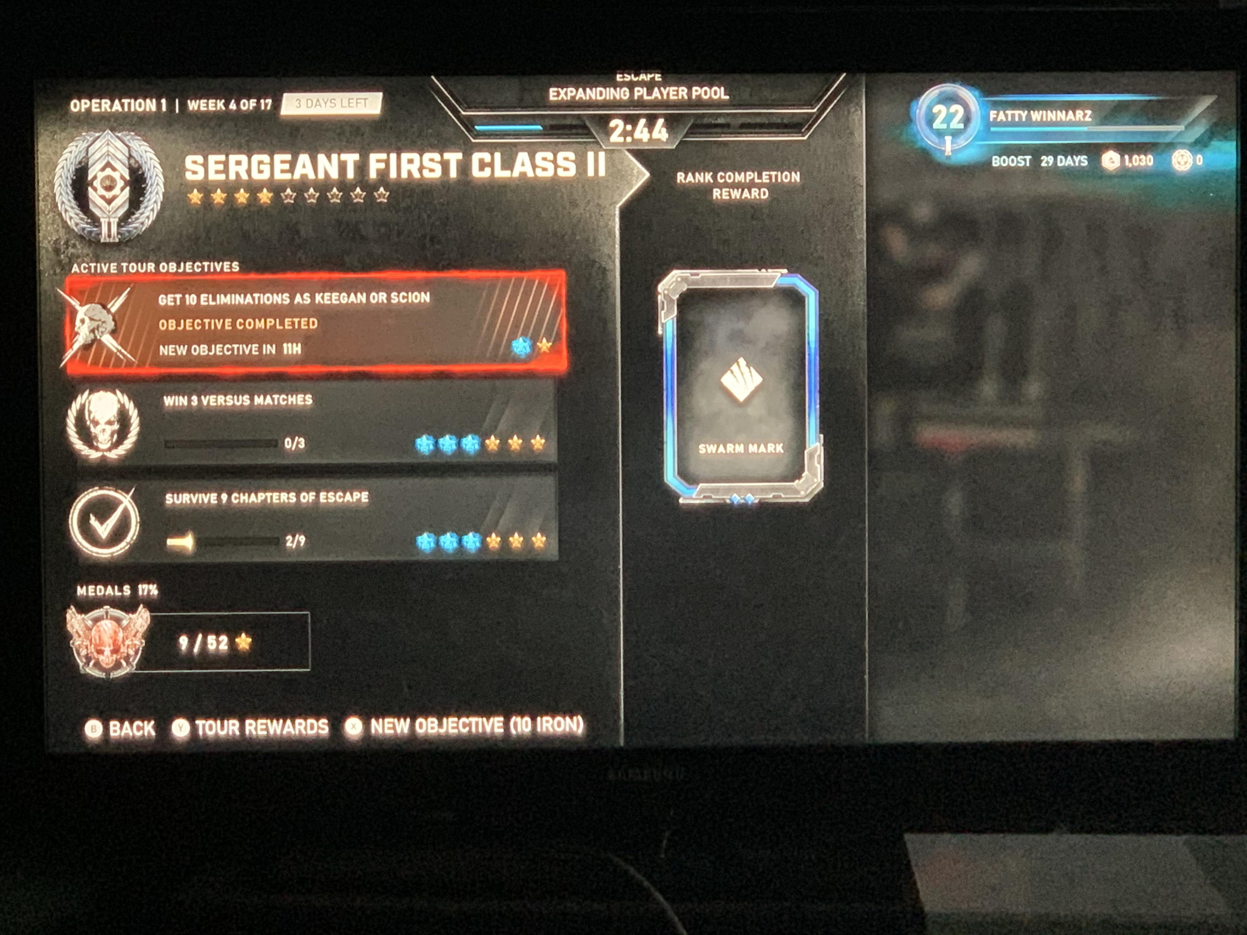 Anybody know what the blue stars are for? r/GearsOfWar