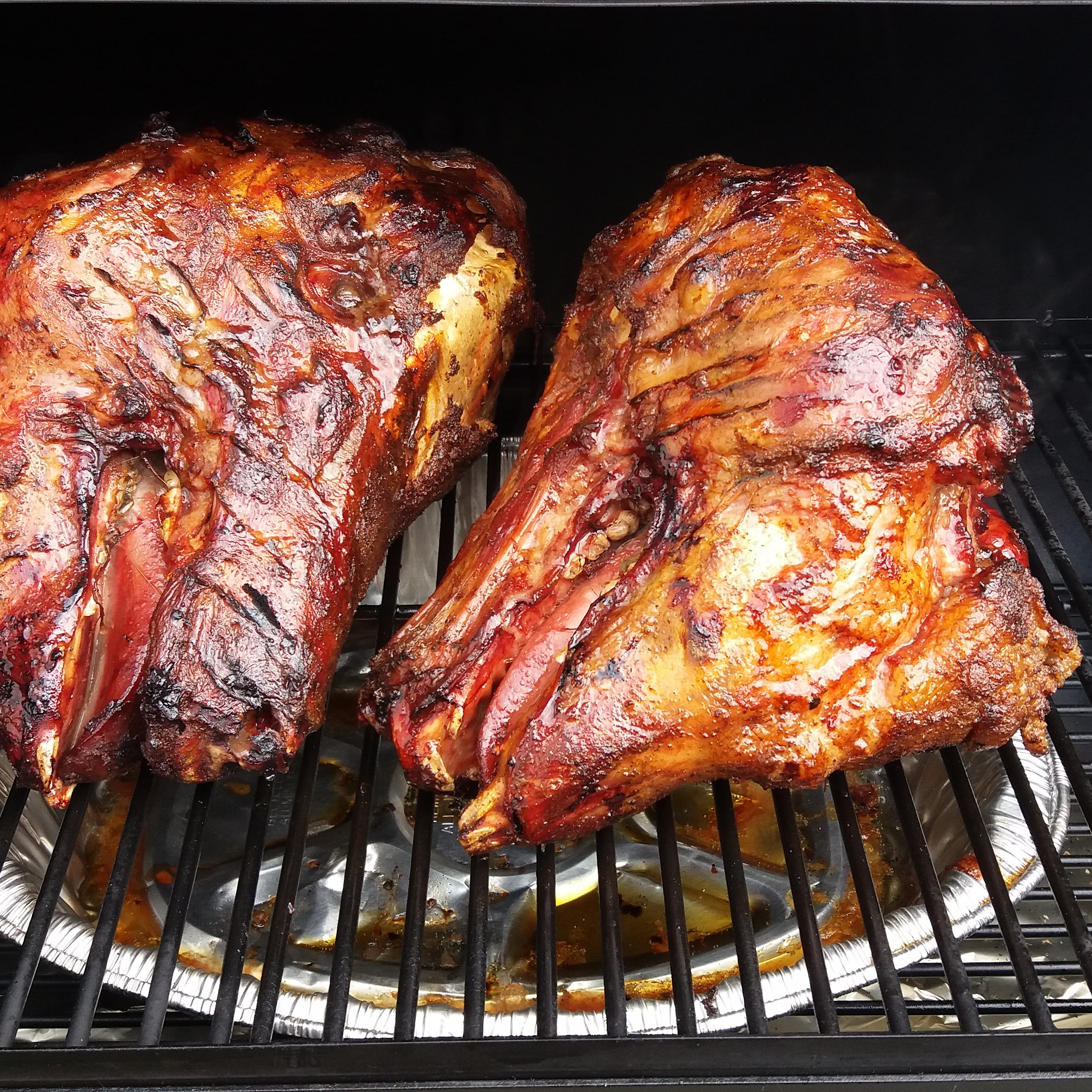 Smoked Pigs Heads r/BBQ