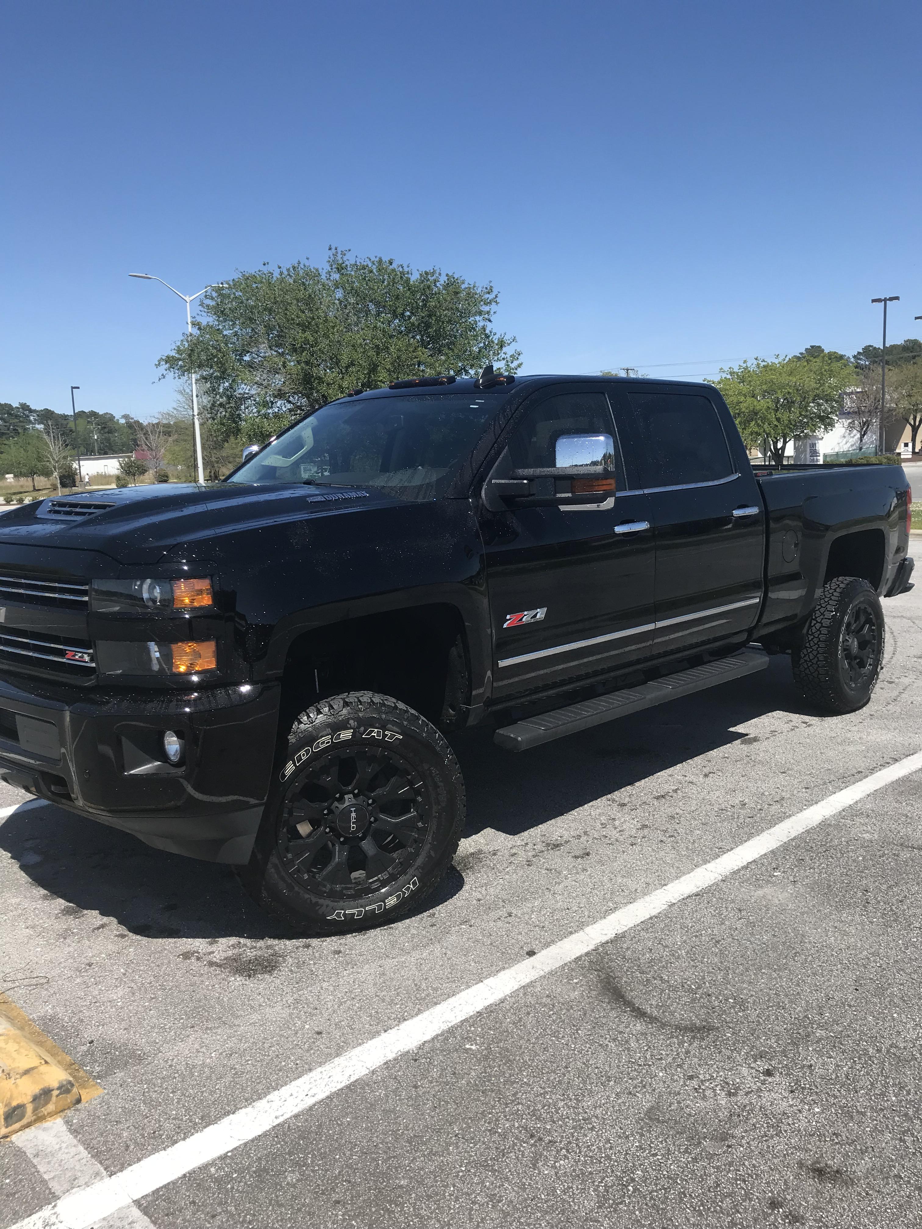 2017 6.6L duramax with the Allison transmission. r/Trucks