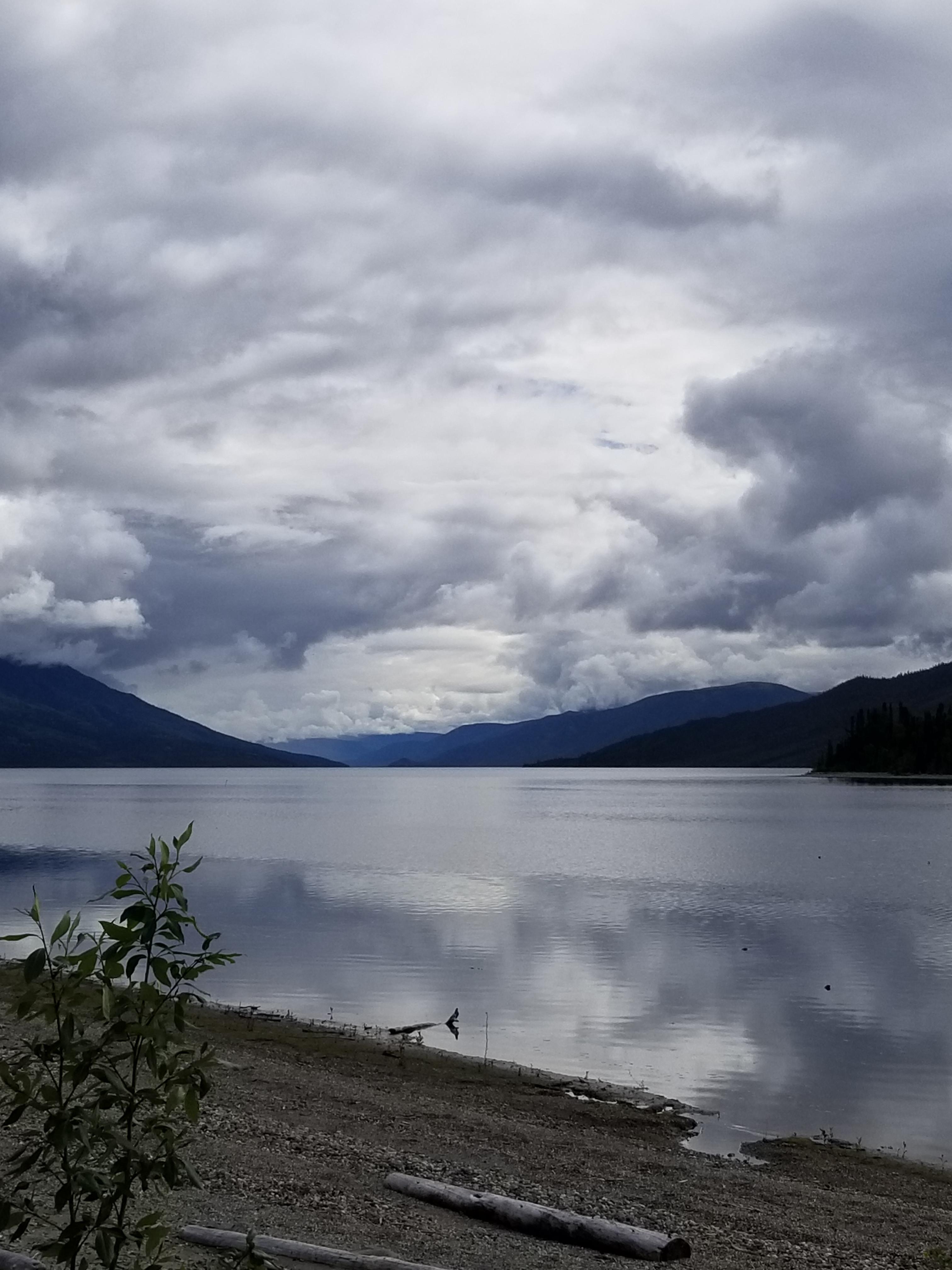 (OC) Mayo lake, Yukon, Canada 4032x3204 r/EarthPorn