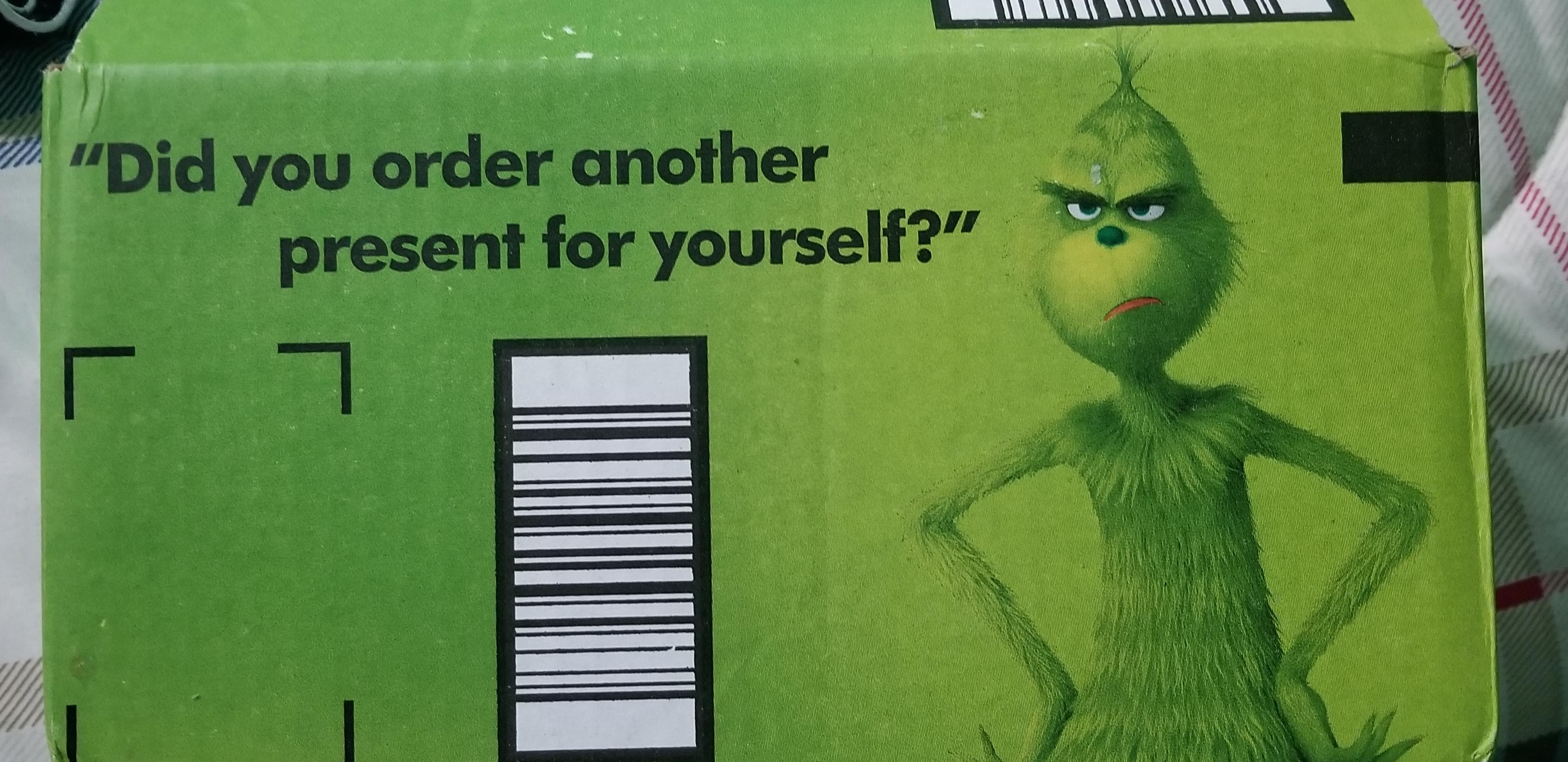 The Grinch even invaded Amazon packages r/FellowKids