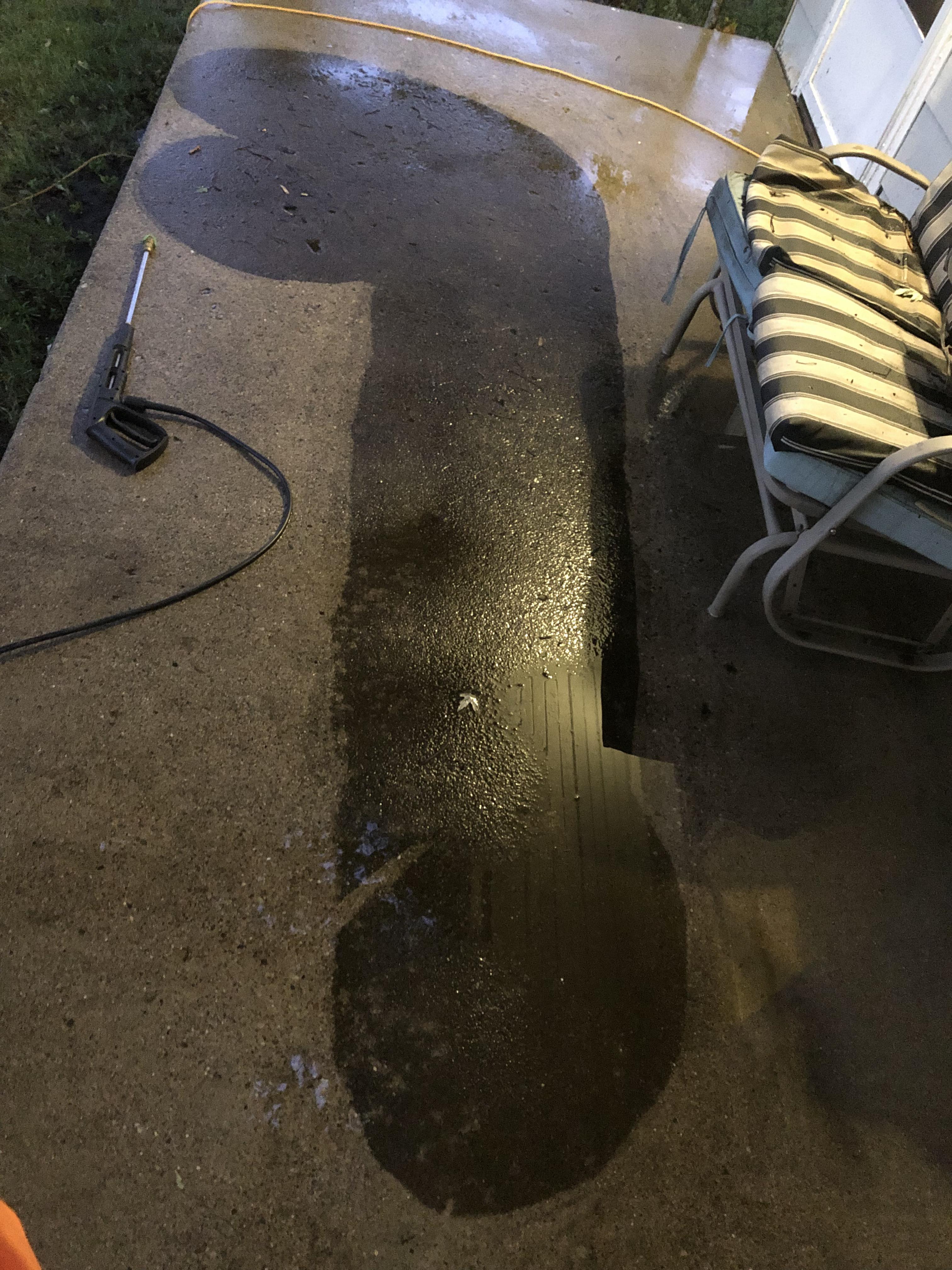 I wonder how my landlord feels about this powerwashingart