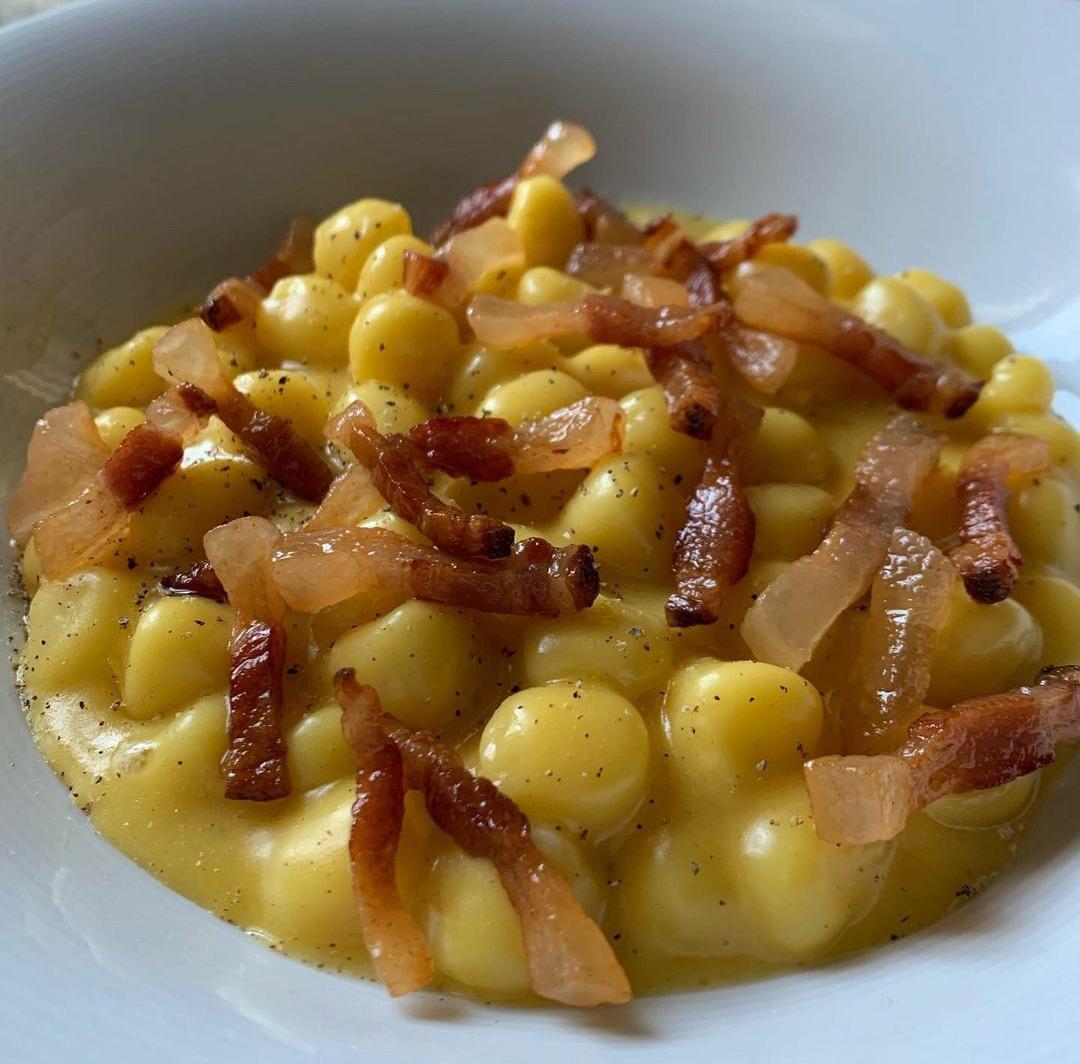 [Homemade] Gnocchi alla Carbonara r/food